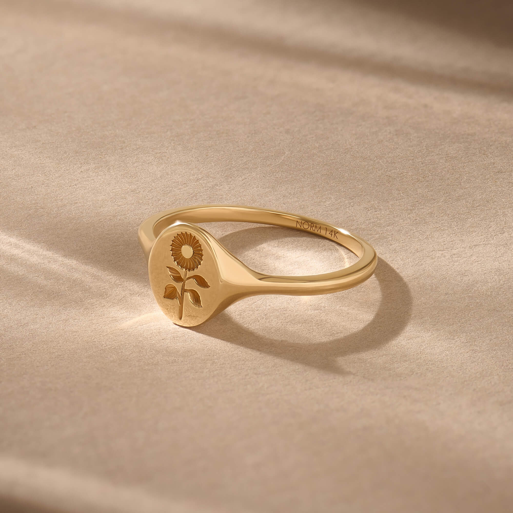 Solid Gold Calendula Flower Motif Signet Ring