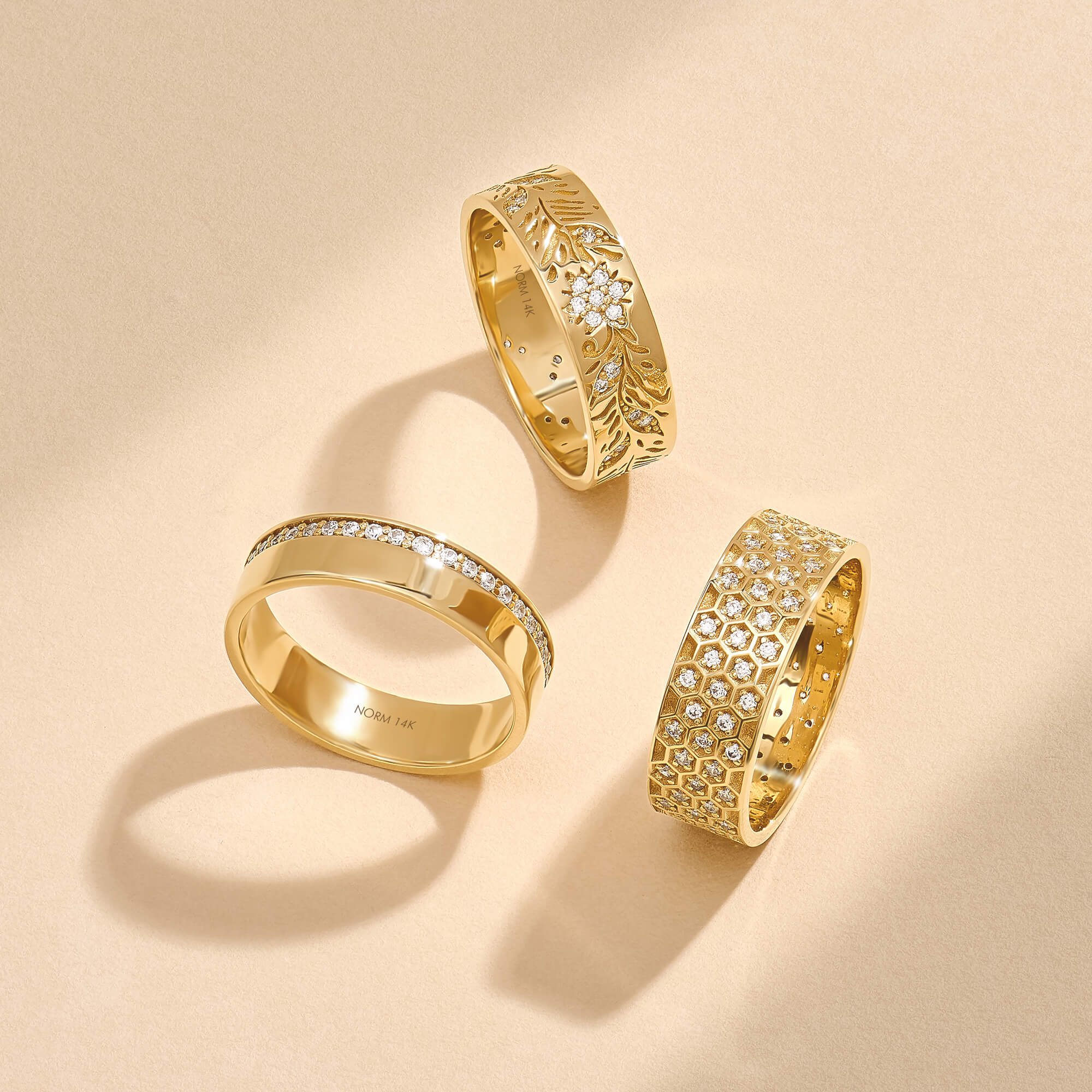 Diamond Honeycomb Band Ring in Gold
