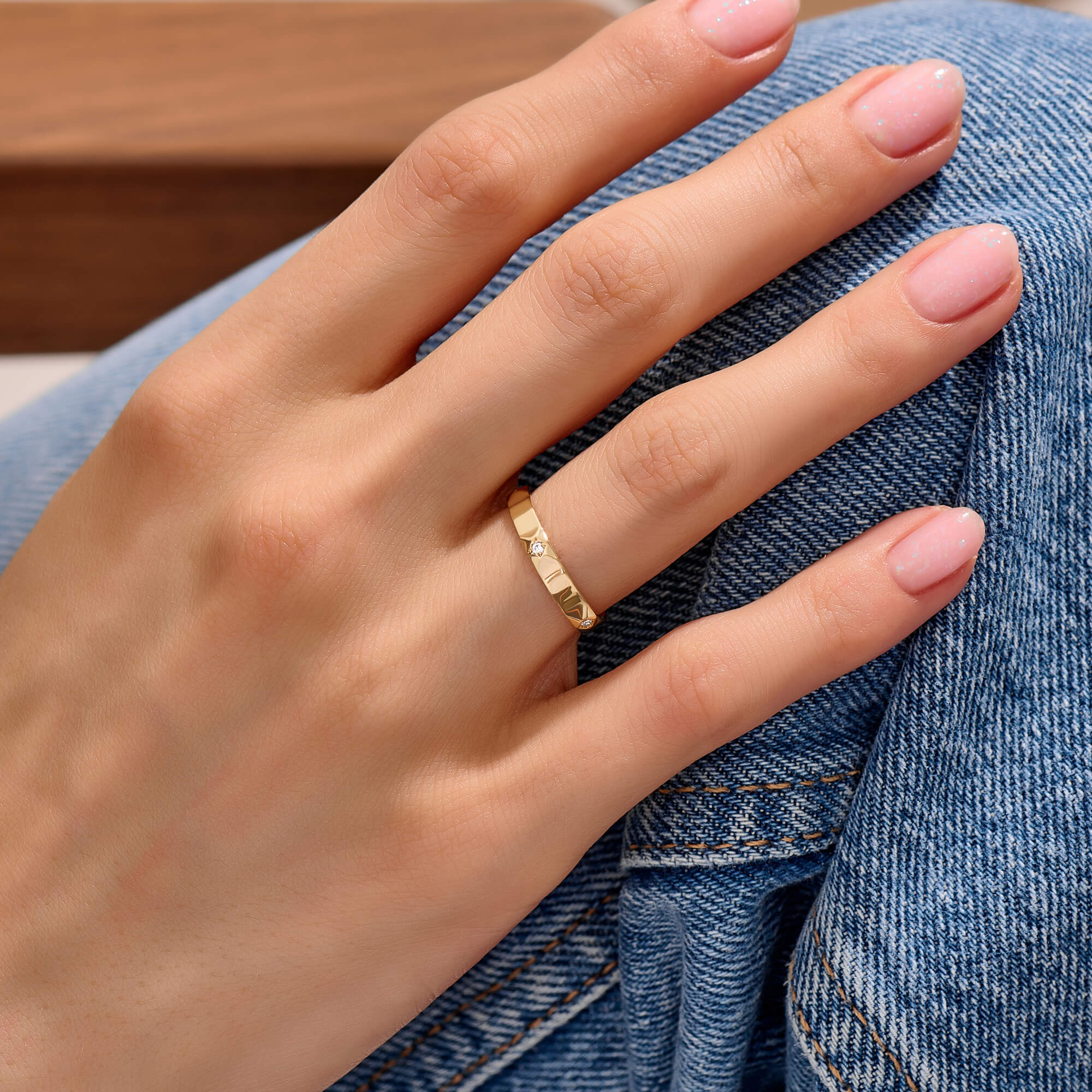 Women's Starburst Band Ring with Diamonds in Real Gold
