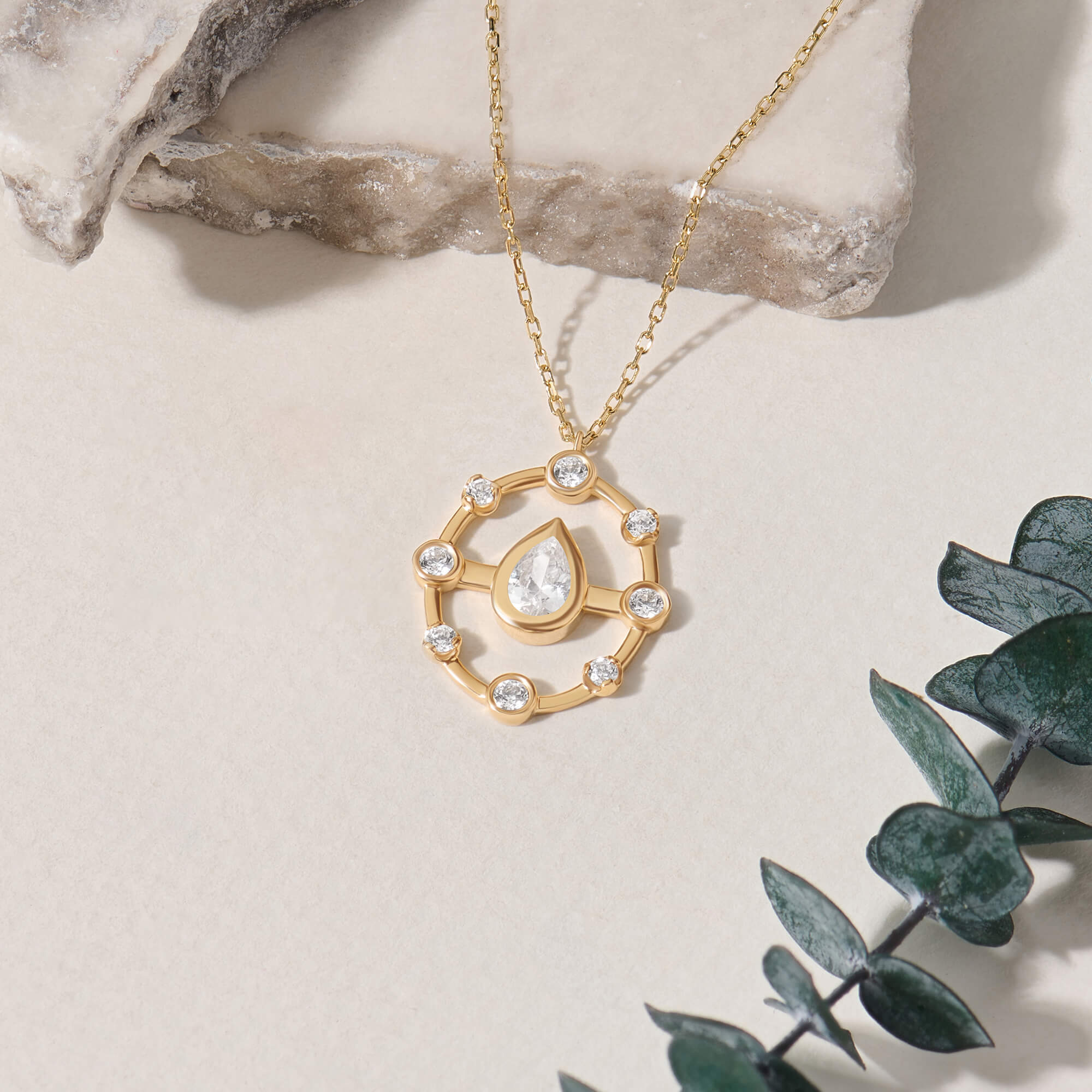 Drop Harmony Necklace in Yellow Real Gold