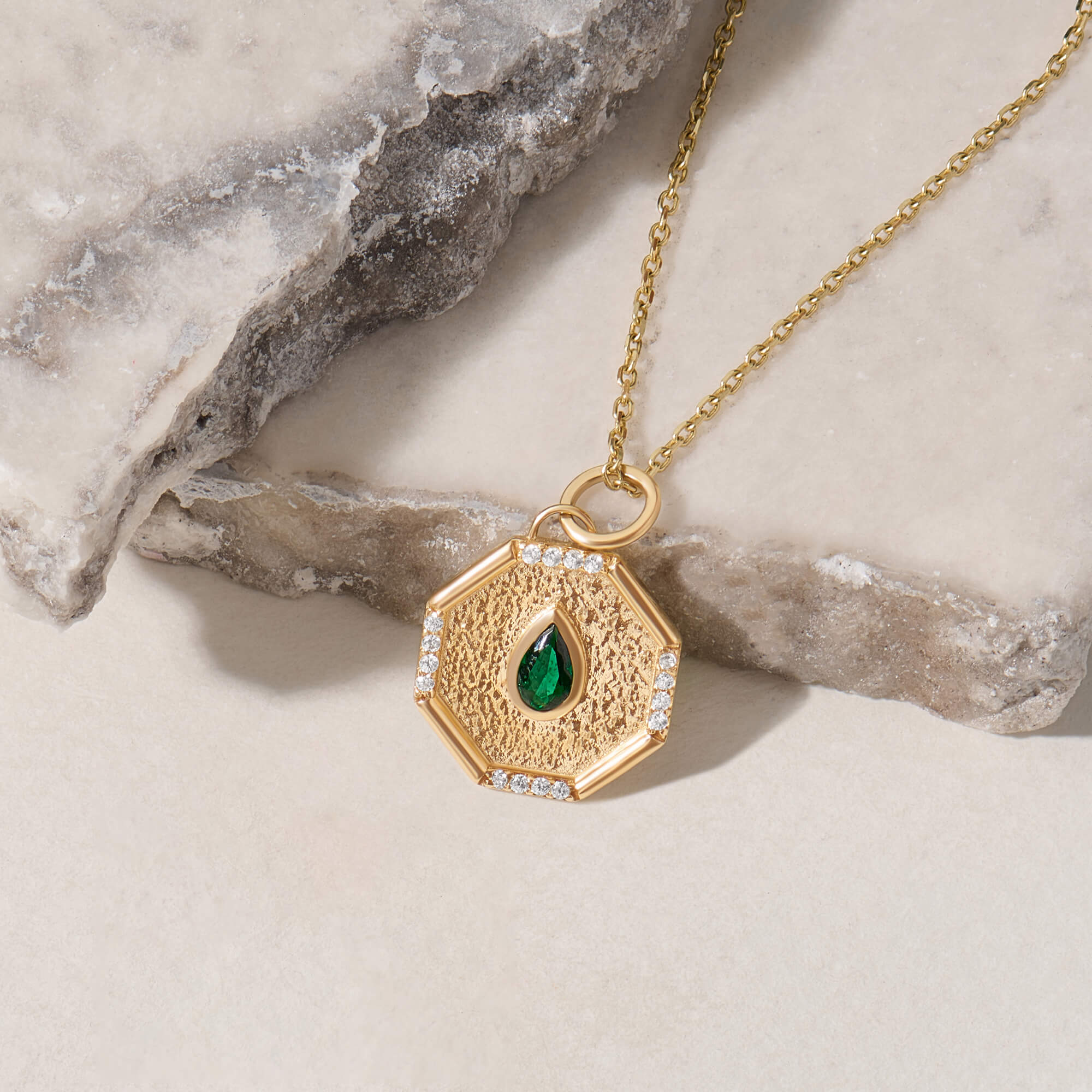Octagon Design Necklace in 14K Solid Gold with Emerald Stone