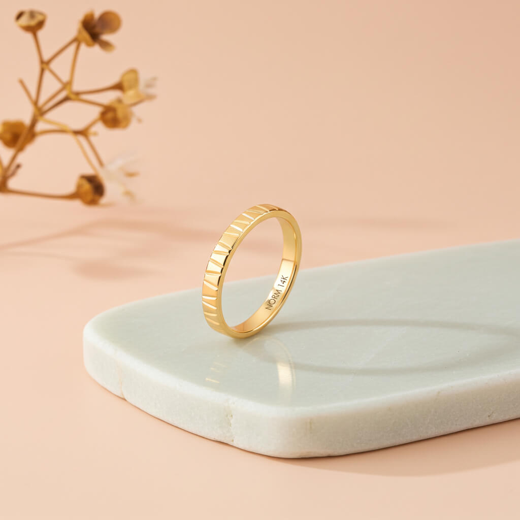 Groove Pattern Band Ring in Solid Yellow Gold