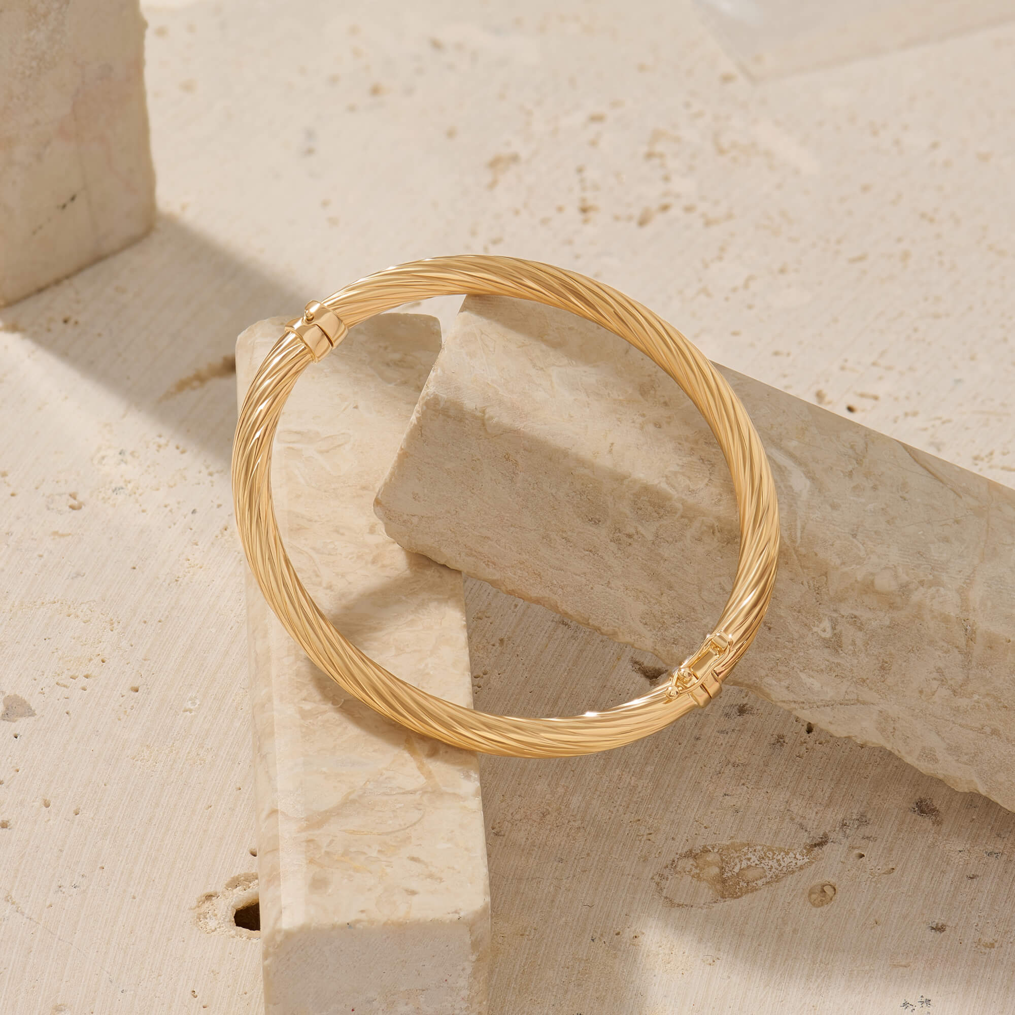 Hinged Twist Design 14K Solid Gold Bangle Bracelet