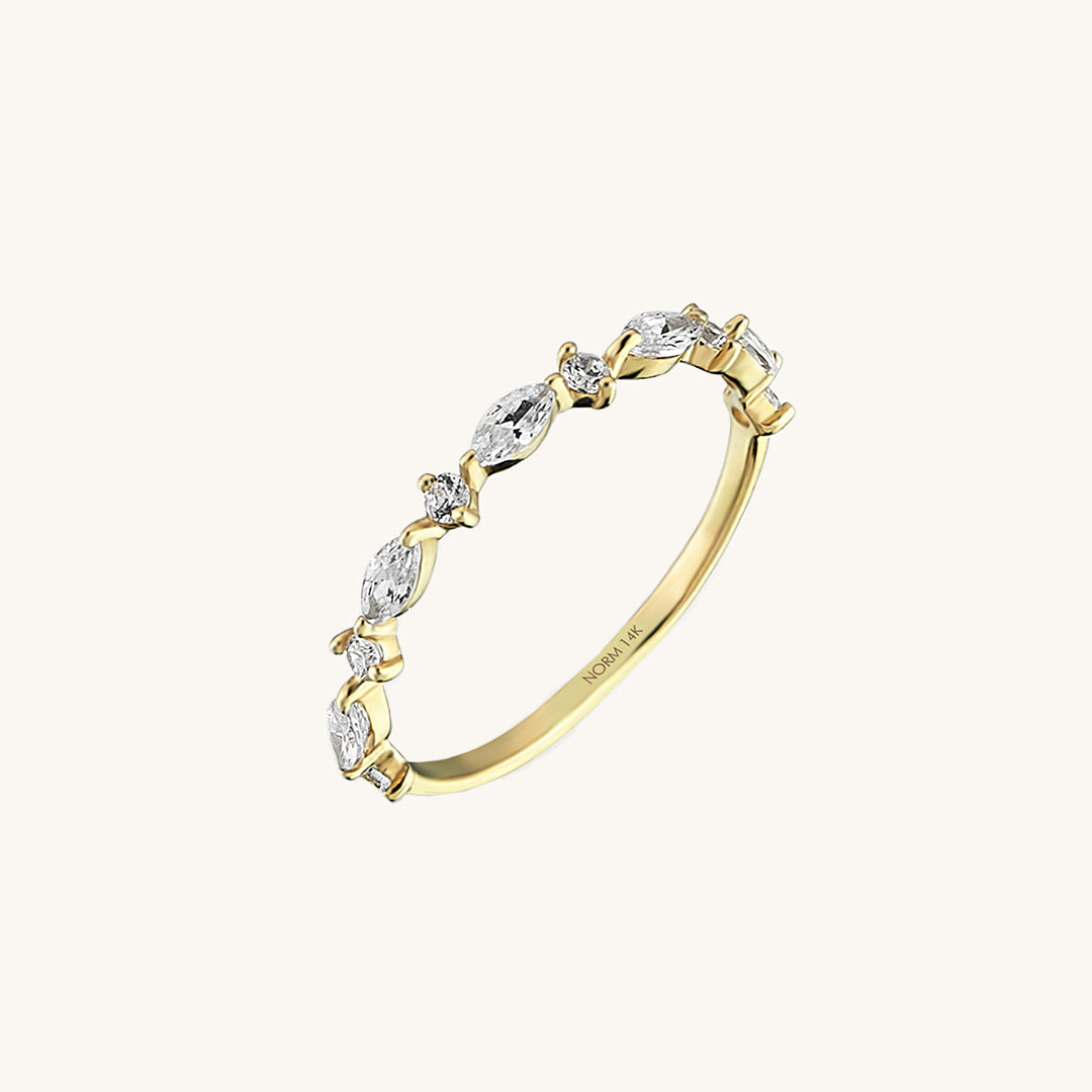 Lab-Grown Diamond 0.50ctw Marquise Band Ring in Yellow Gold