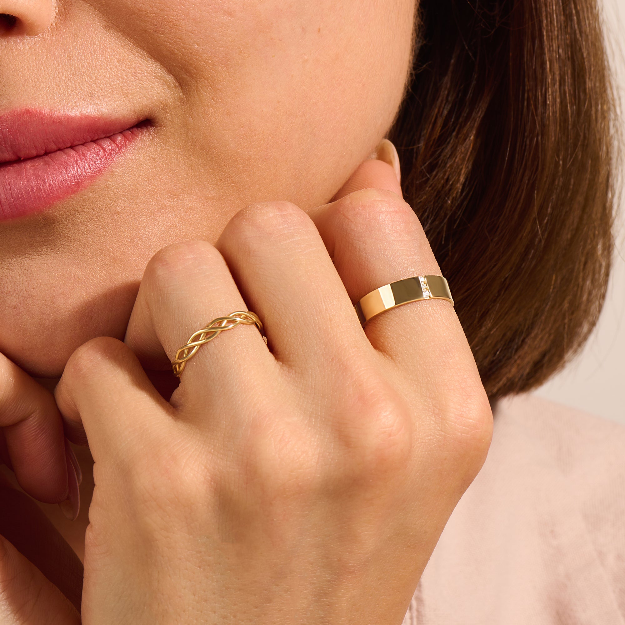 Women's Line Pave Thick Band Ring in 14K Real Gold