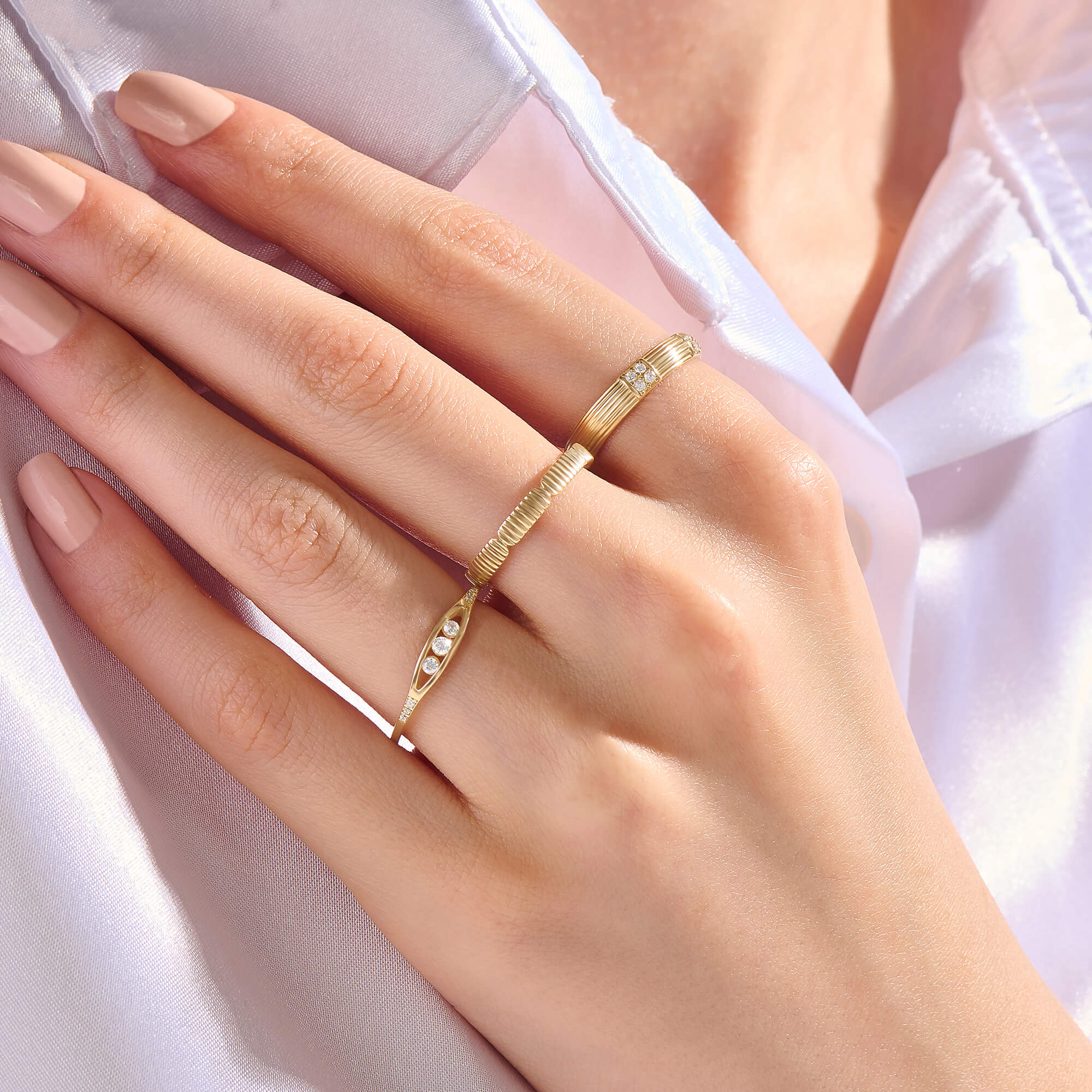 14K Real Gold Linear Design Dome Band Ring Paved with CZ Diamonds