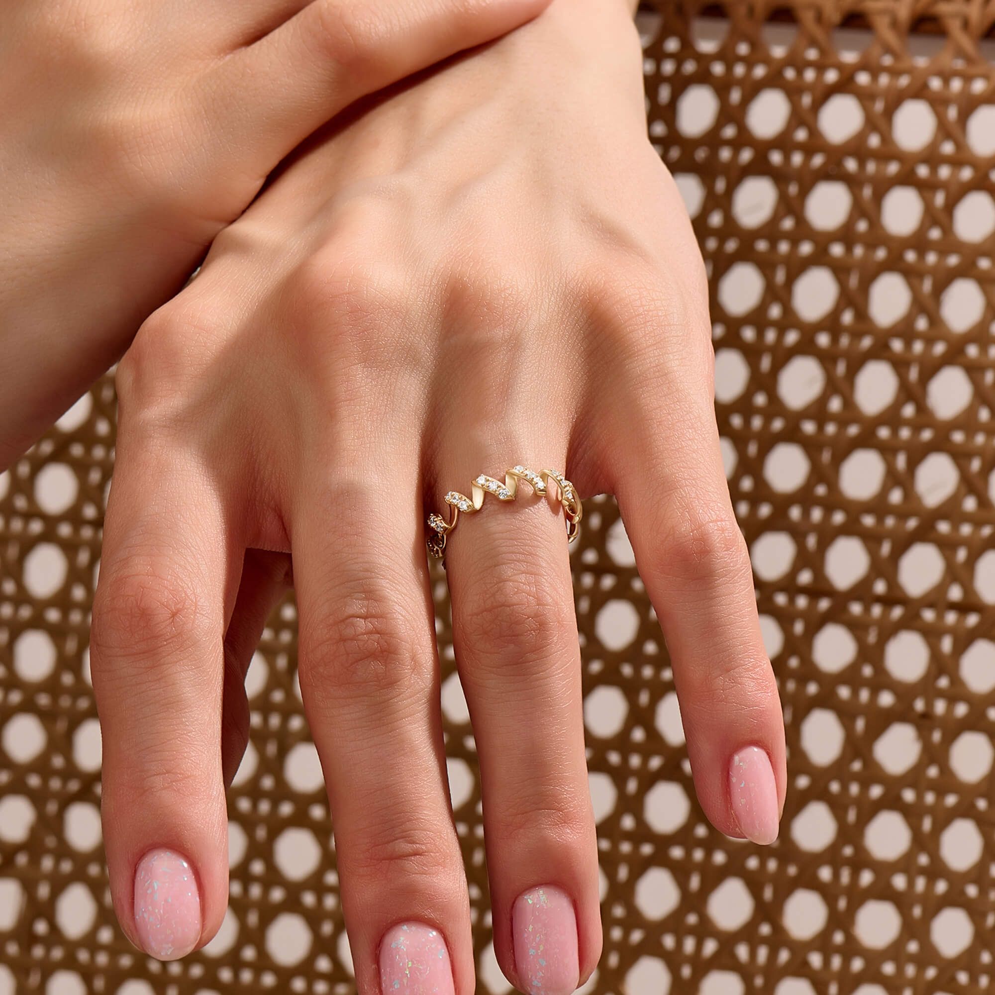 Women's Twirl Ring with Moissanite in Solid Gold