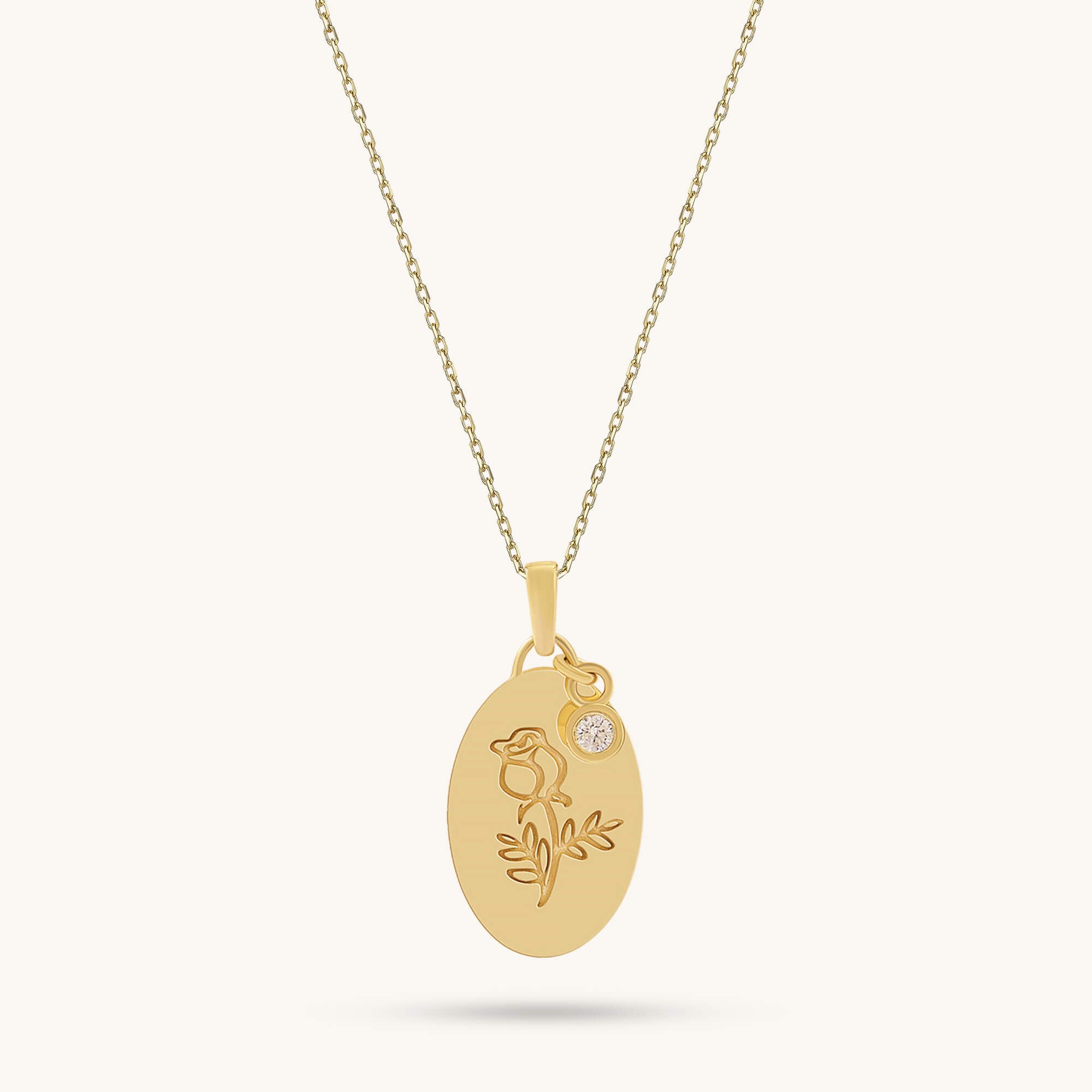 Oval Rose Necklace in 24K Gold Vermeil