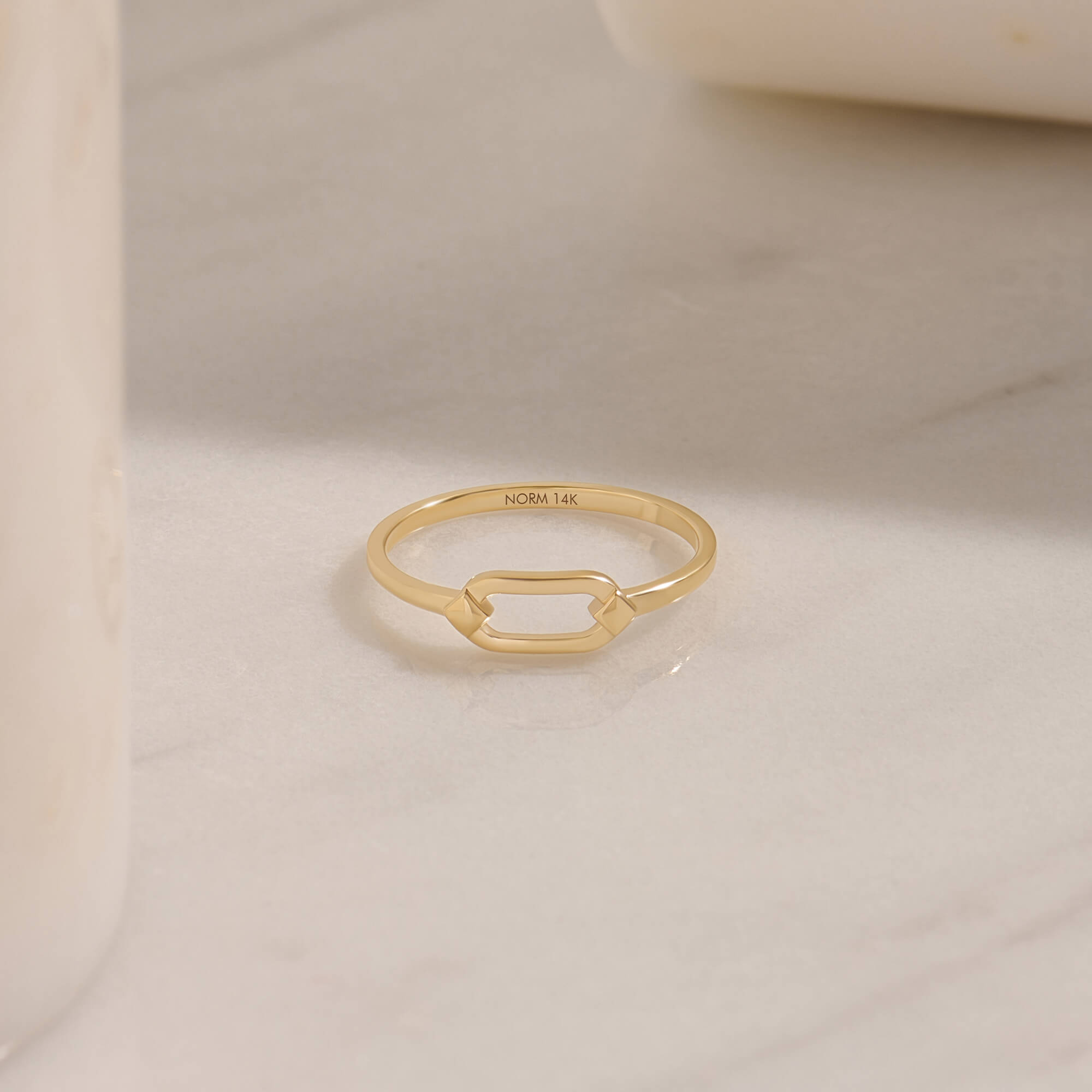Ovate Chain Link Ring in 14K Gold