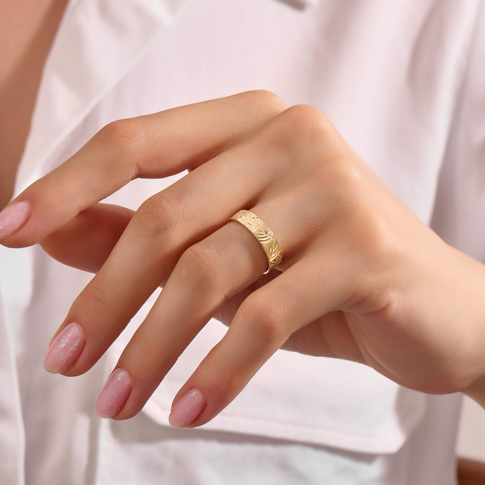Palm Leaf Design Band Ring in 14K Solid Gold