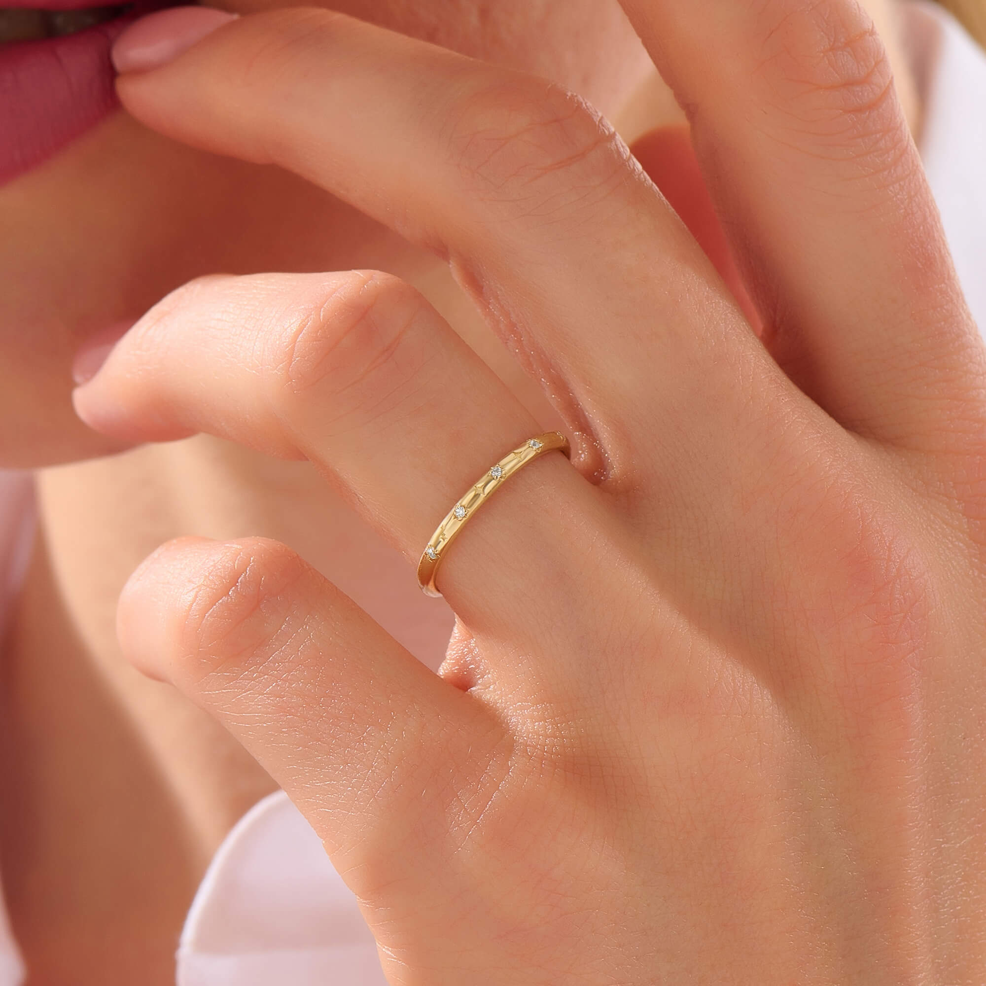 Women's Solid Gold Slim Diamond Star Pave Band Ring