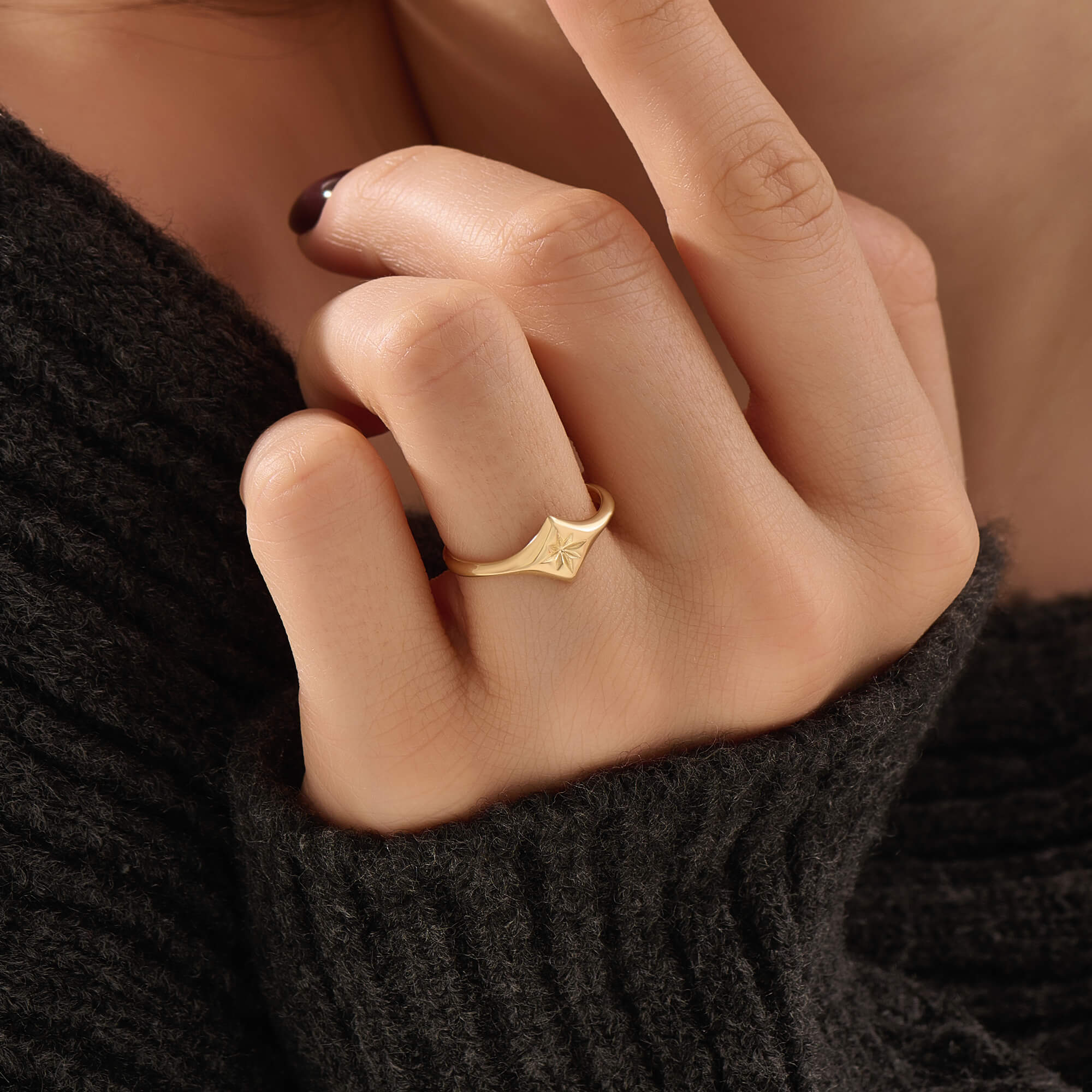 Women's 24K Gold Vermeil Starburst Motif Signet Ring