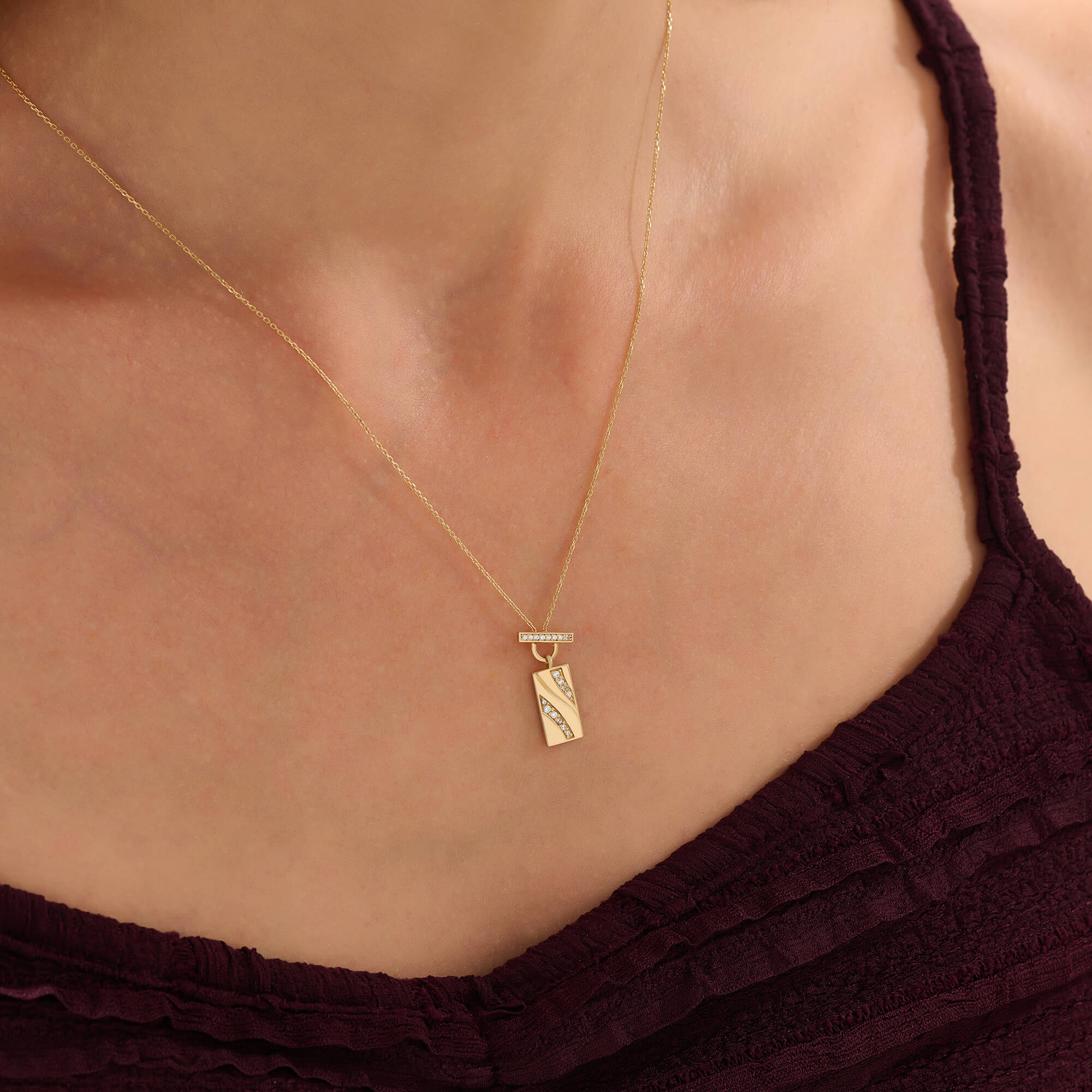 Women's Real Gold T-Bar Rectangular Necklace with Diamonds
