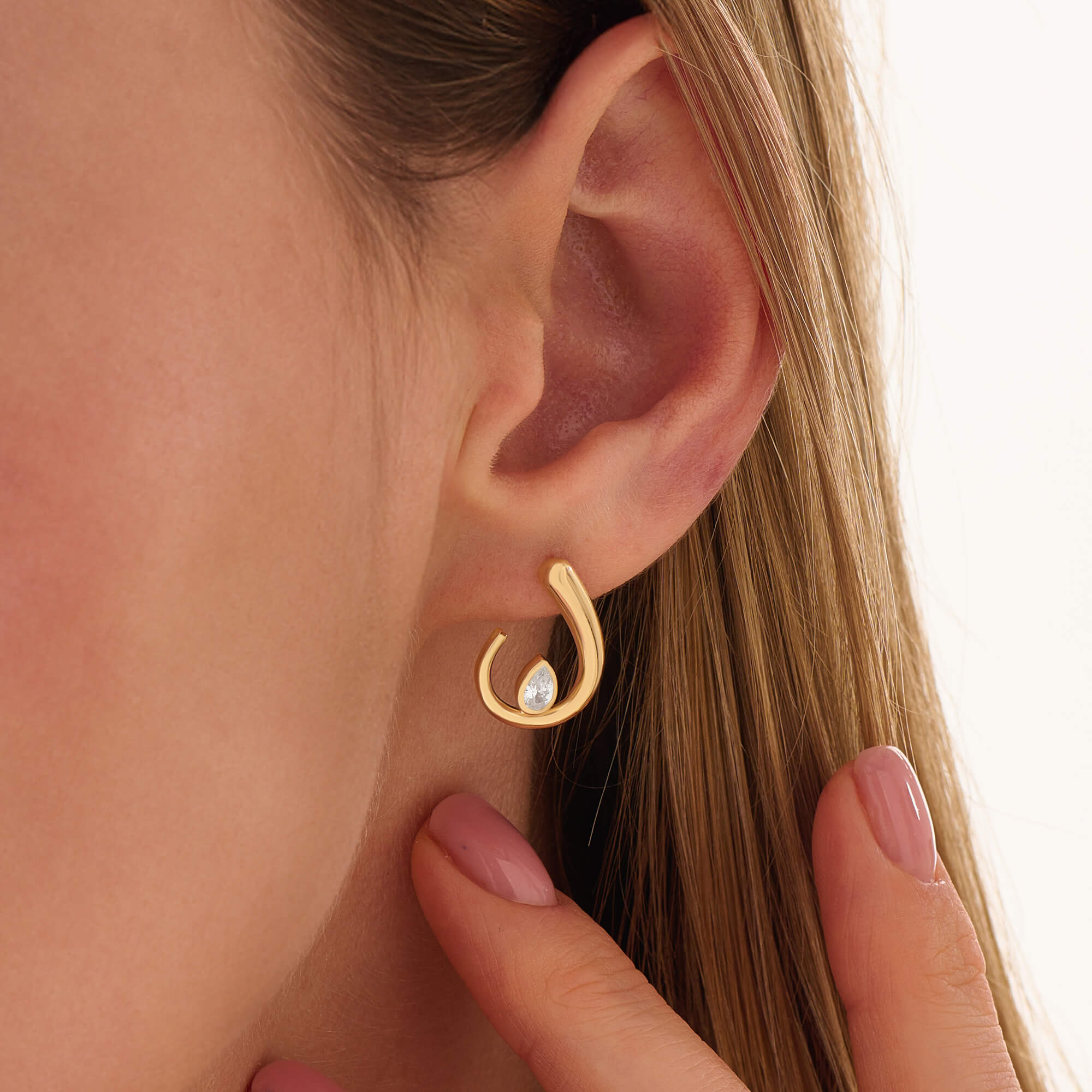 Women's Teardrop Loop Earrings in 24K Gold Vermeil