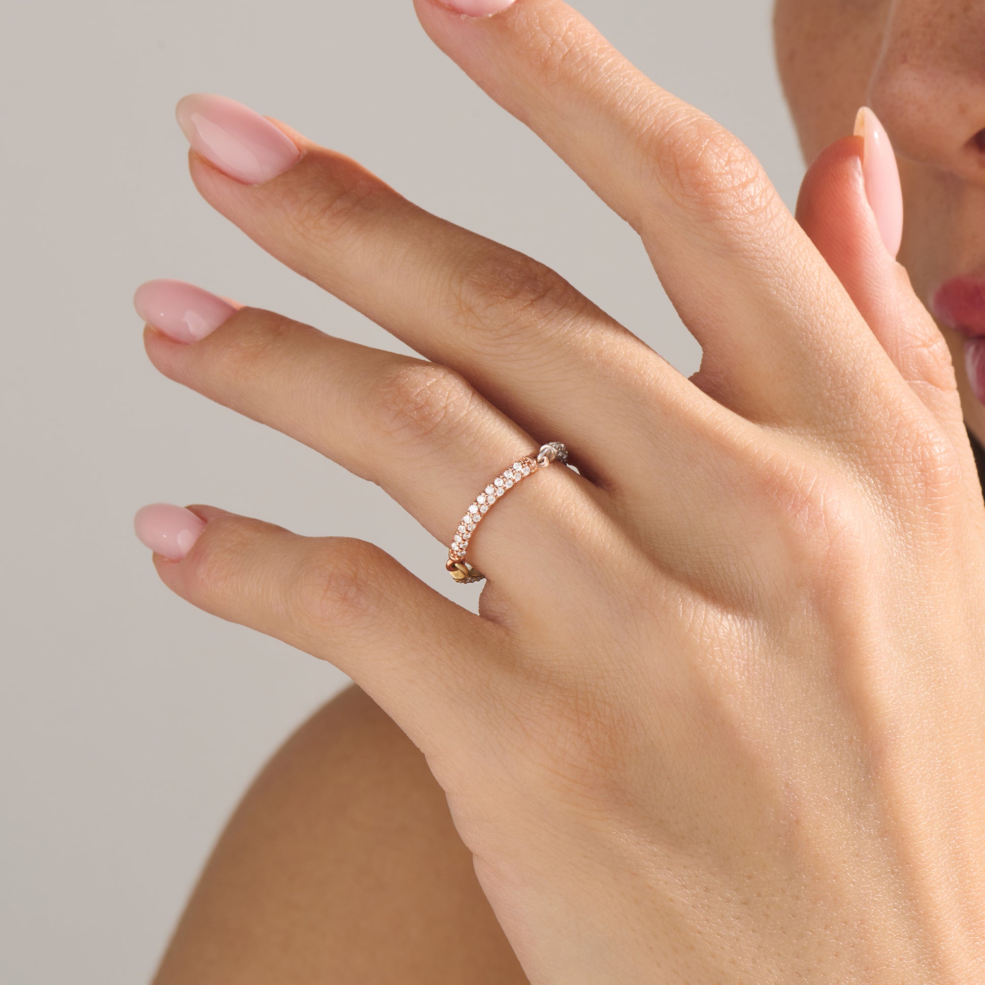 Women's Three Colored Full Eternity Link Ring in 14K Solid Gold