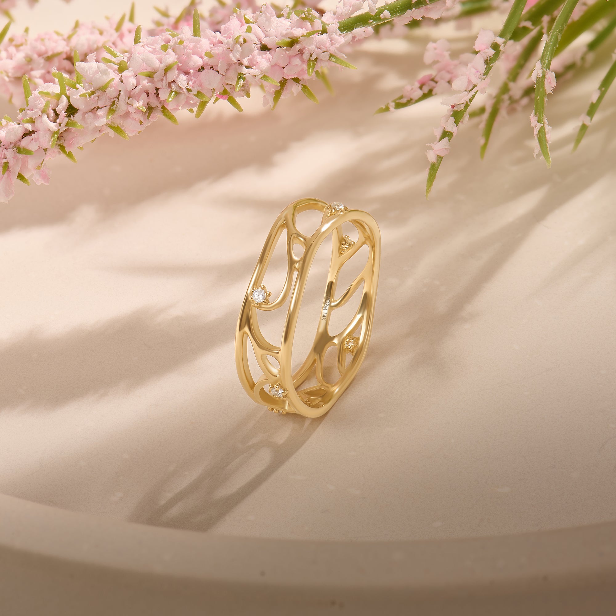 Real 14K Gold 5.40mm Wave Design Band Ring