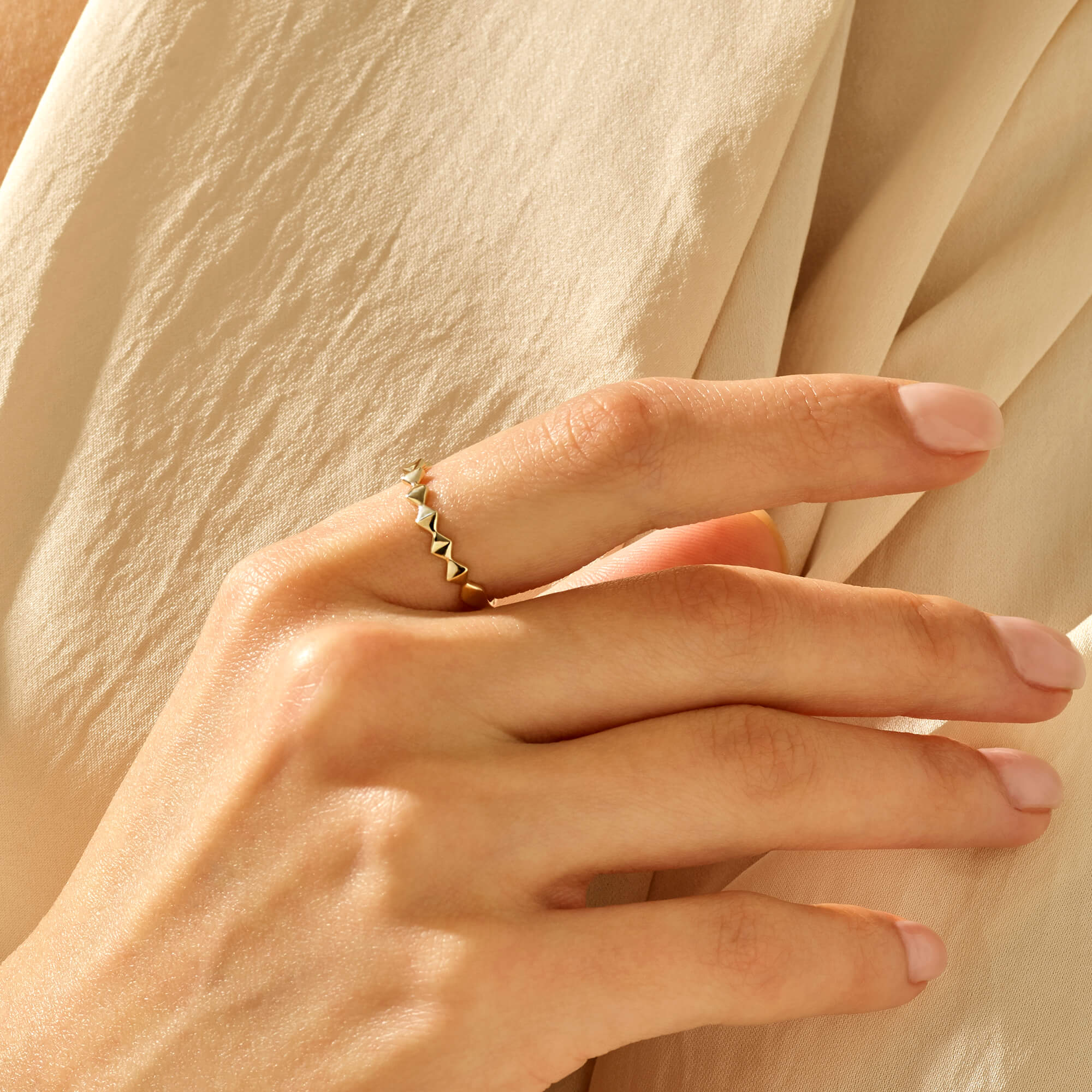14k Real Yellow Gold Square Dot Band Ring
