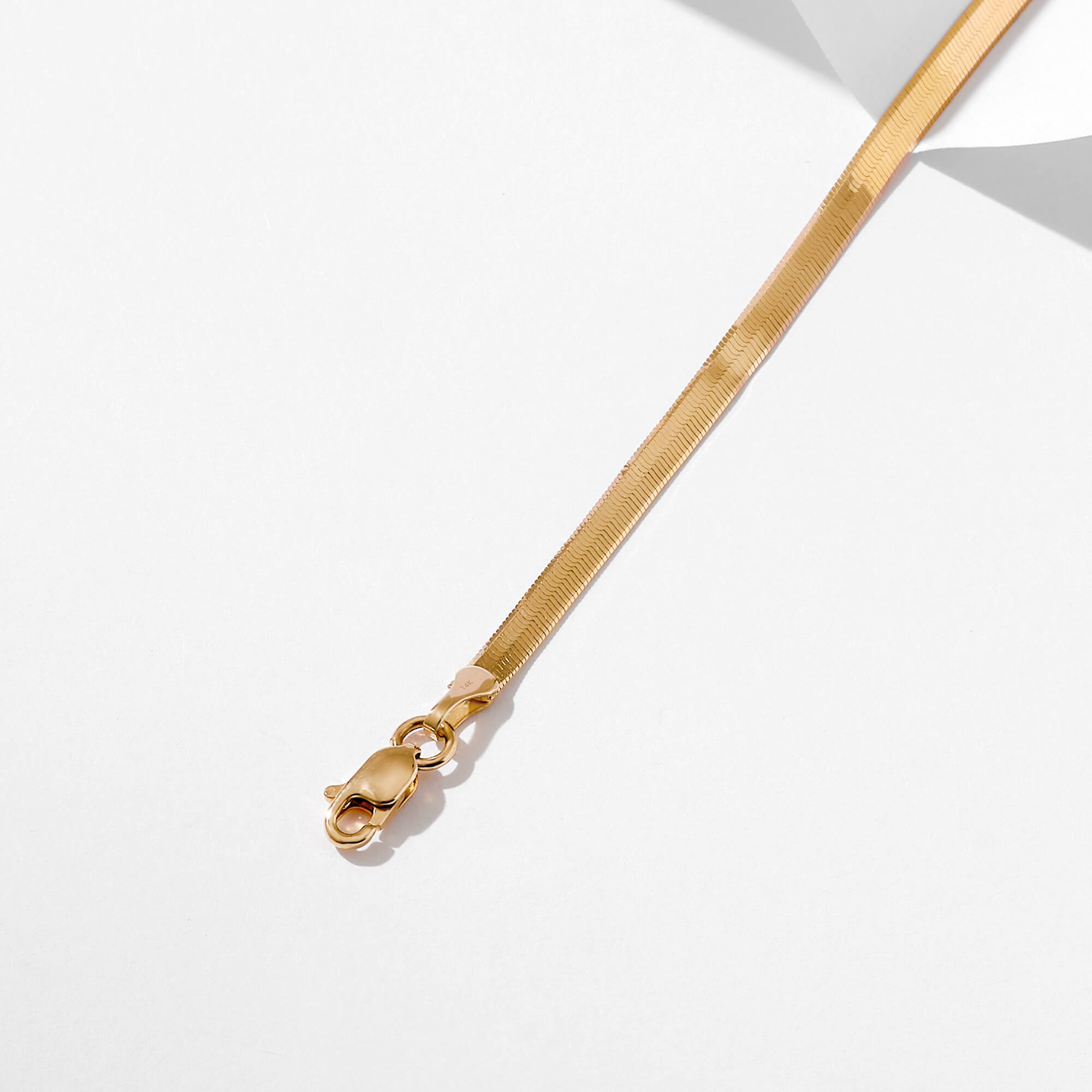 Women's Herringbone Chain Bracelet in 14k Yellow Gold