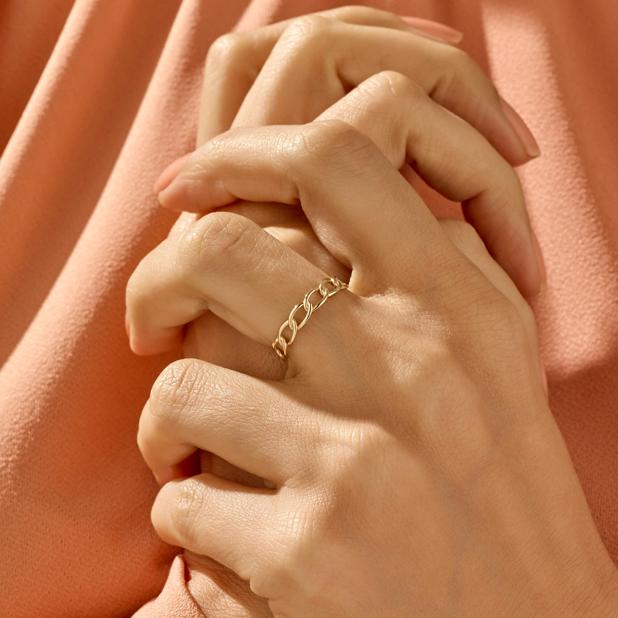 Oval Chain Band Ring in 14k Real Gold