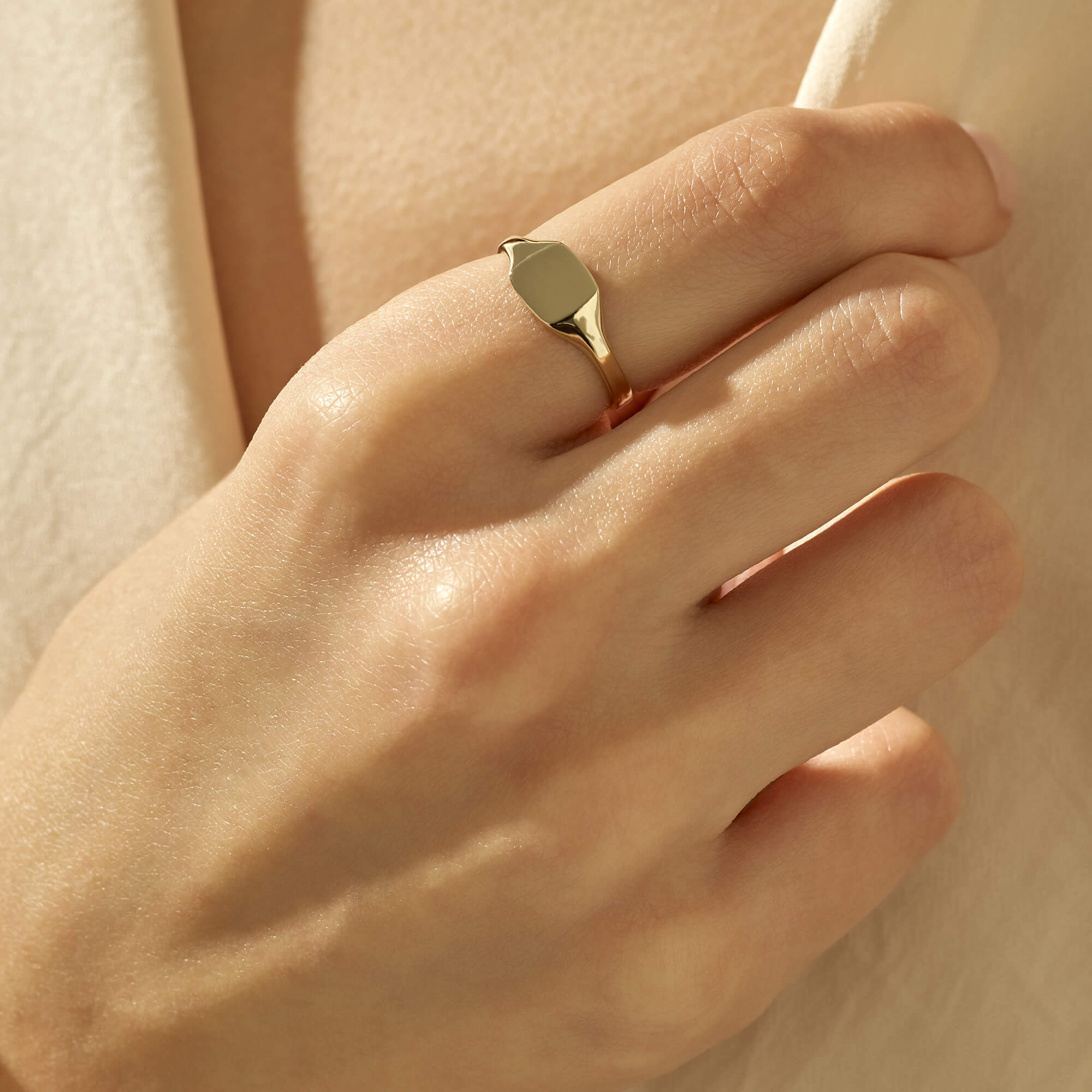 Women's Square Signet Ring in 14k Real Gold