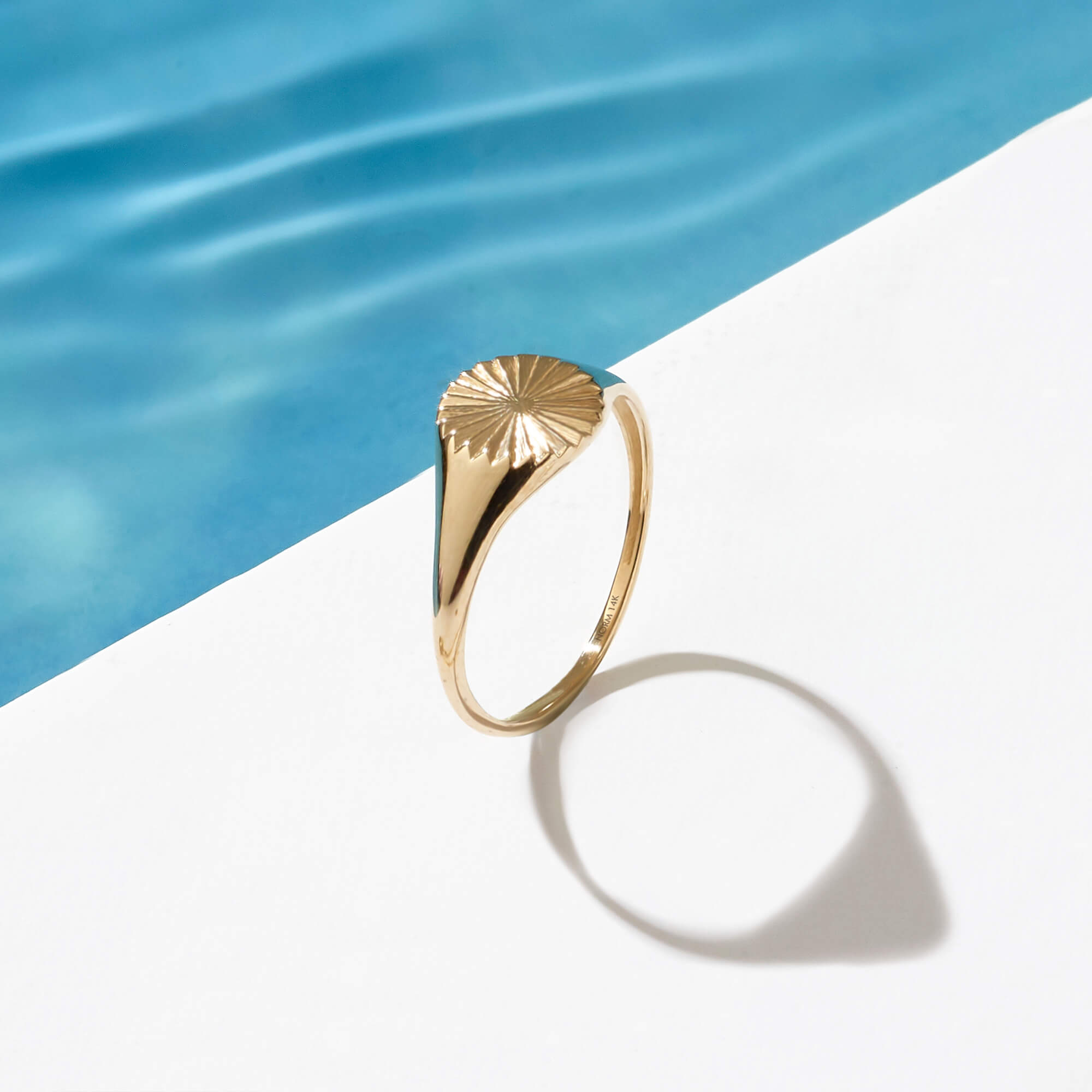 Round Sunburst Signet Ring in 14k Real Yellow Gold