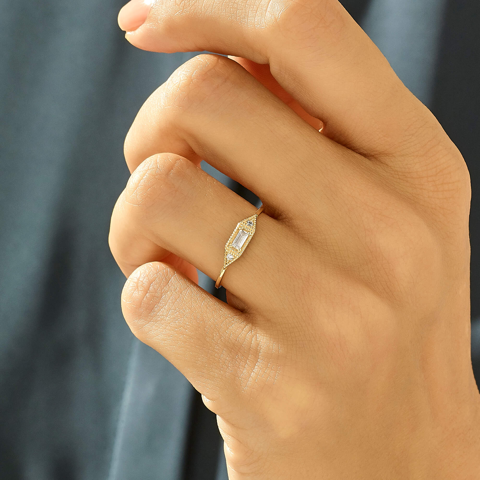 Vintage Baguette Signet Ring in 14k Real Yellow Gold