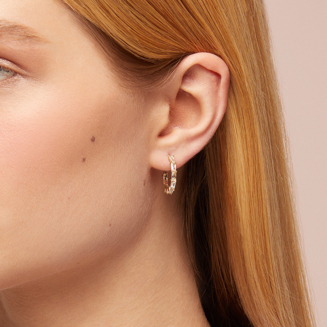 Alternating Baguette Earrings in Gold