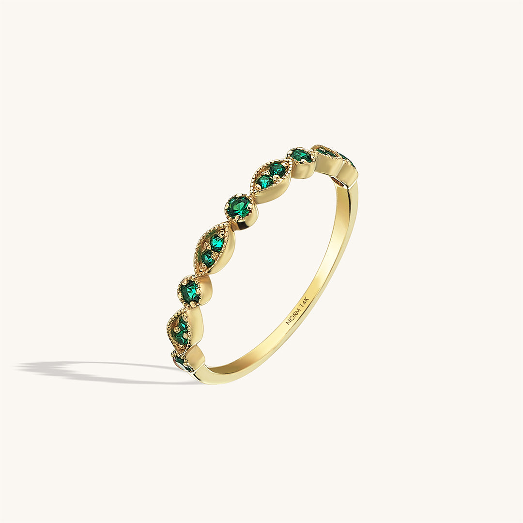 Emerald Art Deco Wedding Band Ring in 14k Solid Gold