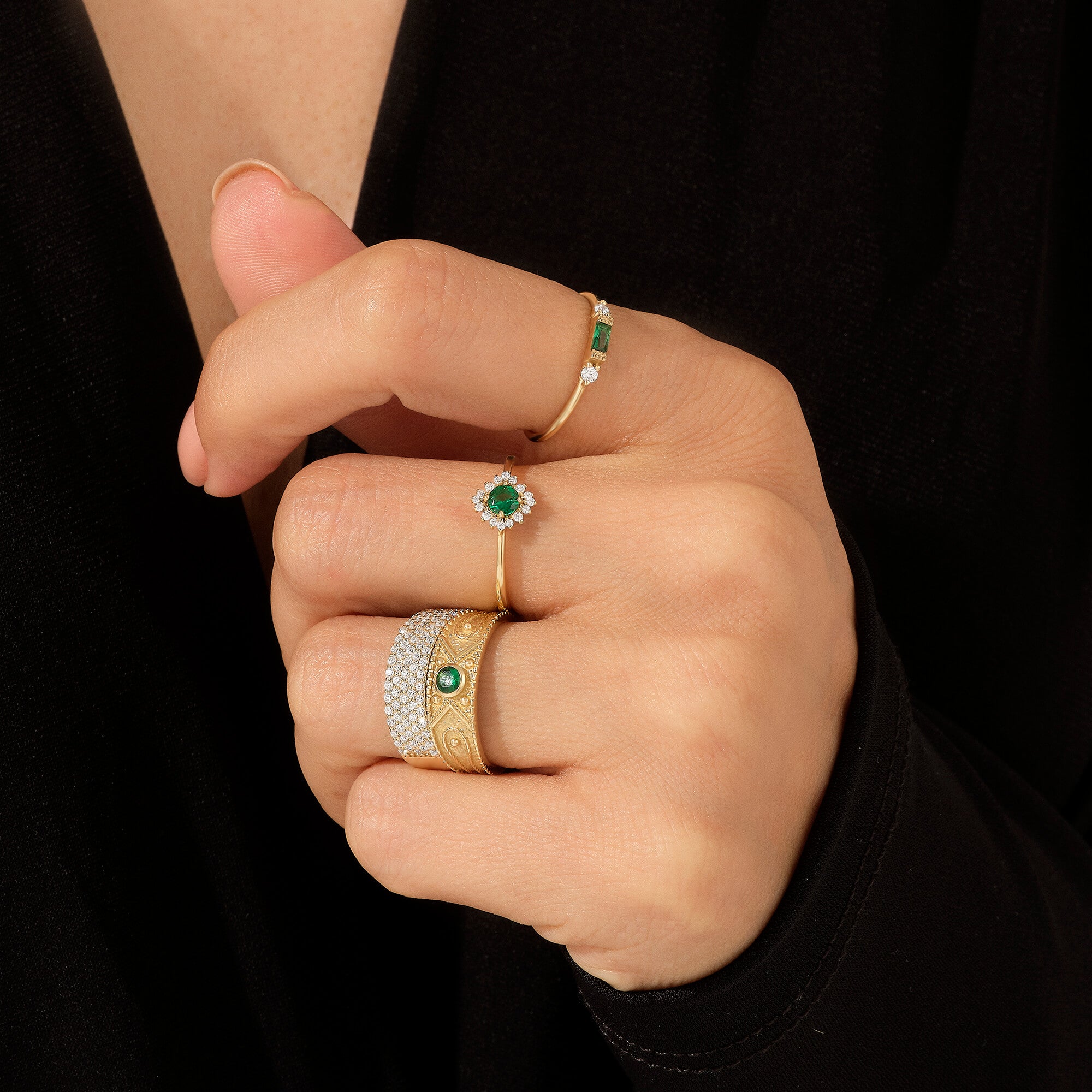 Emerald Solitare Ring in Gold