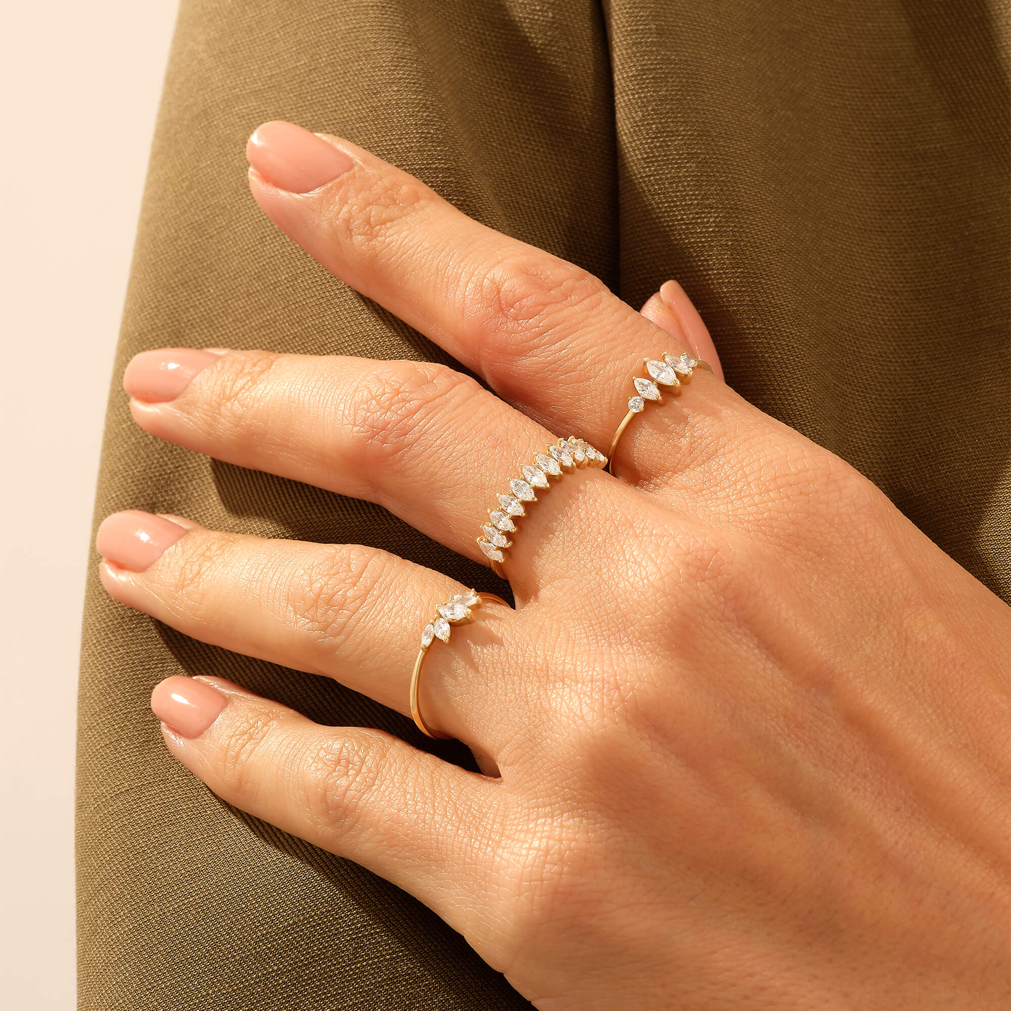 Women's Minimalist Marquise Ring in 14k Gold