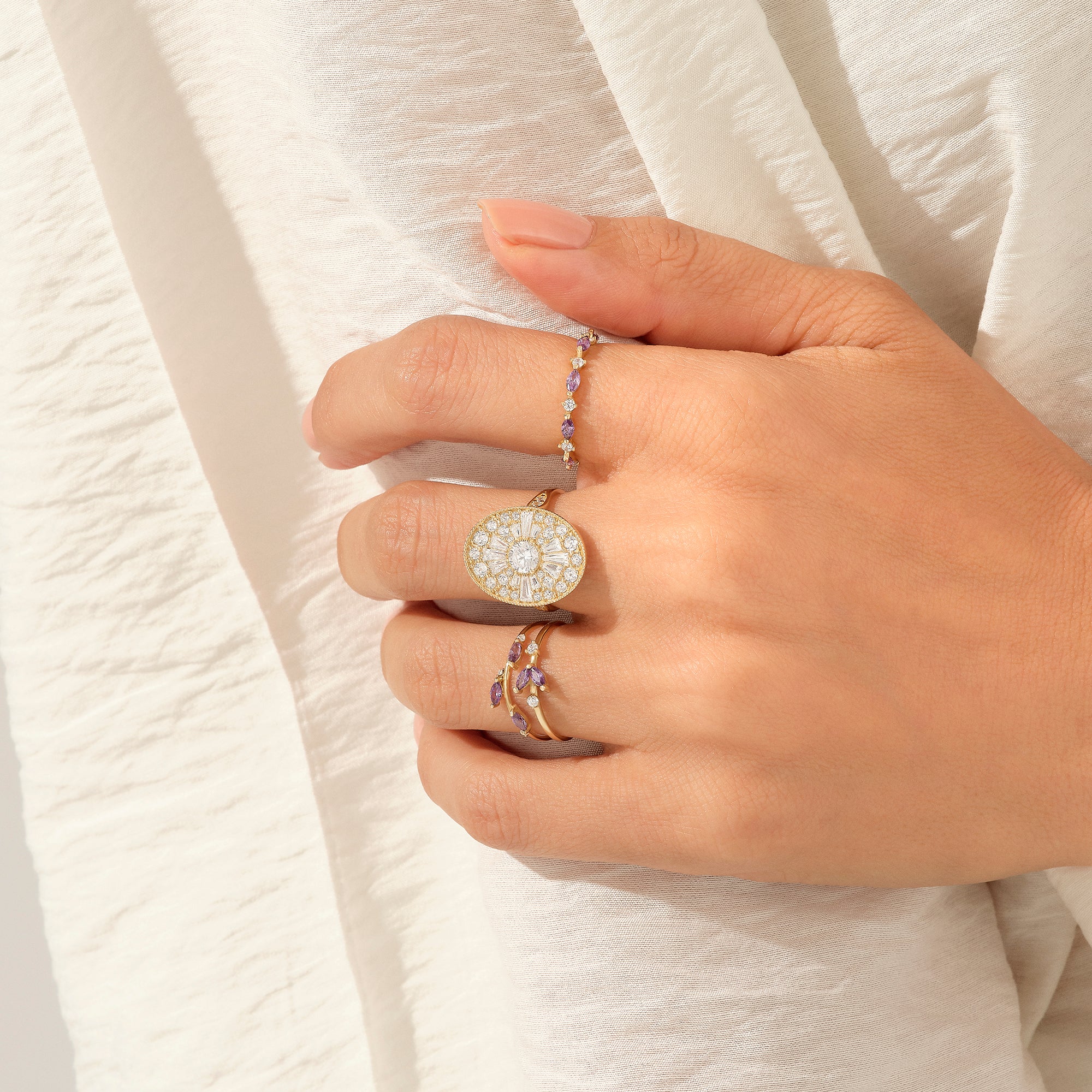 Women's Oval Design Mosaic Ring in 14k Real Yellow Gold