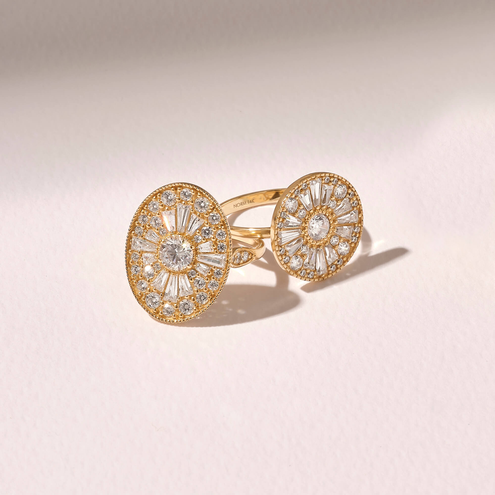 Women's Oval Mosaic Cocktail Ring in 14k Gold
