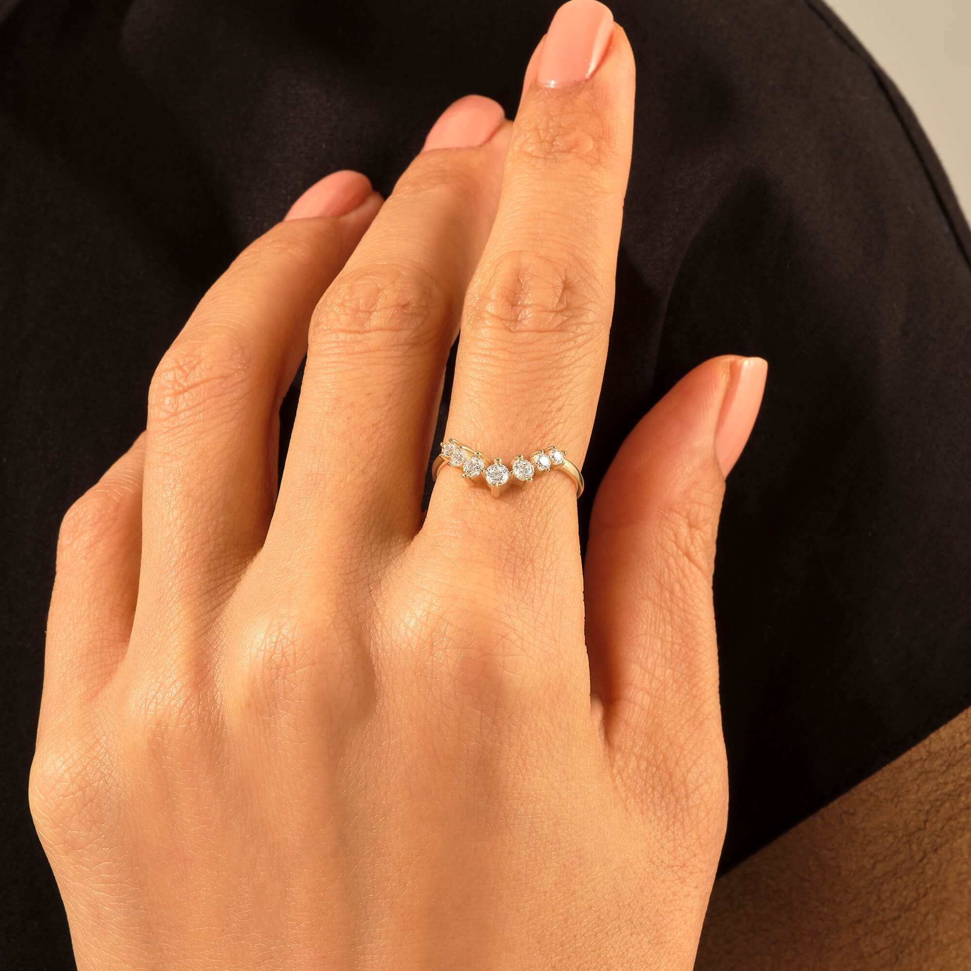 0.41 ctw Diamond Curved Wedding Ring in 14k Solid Gold