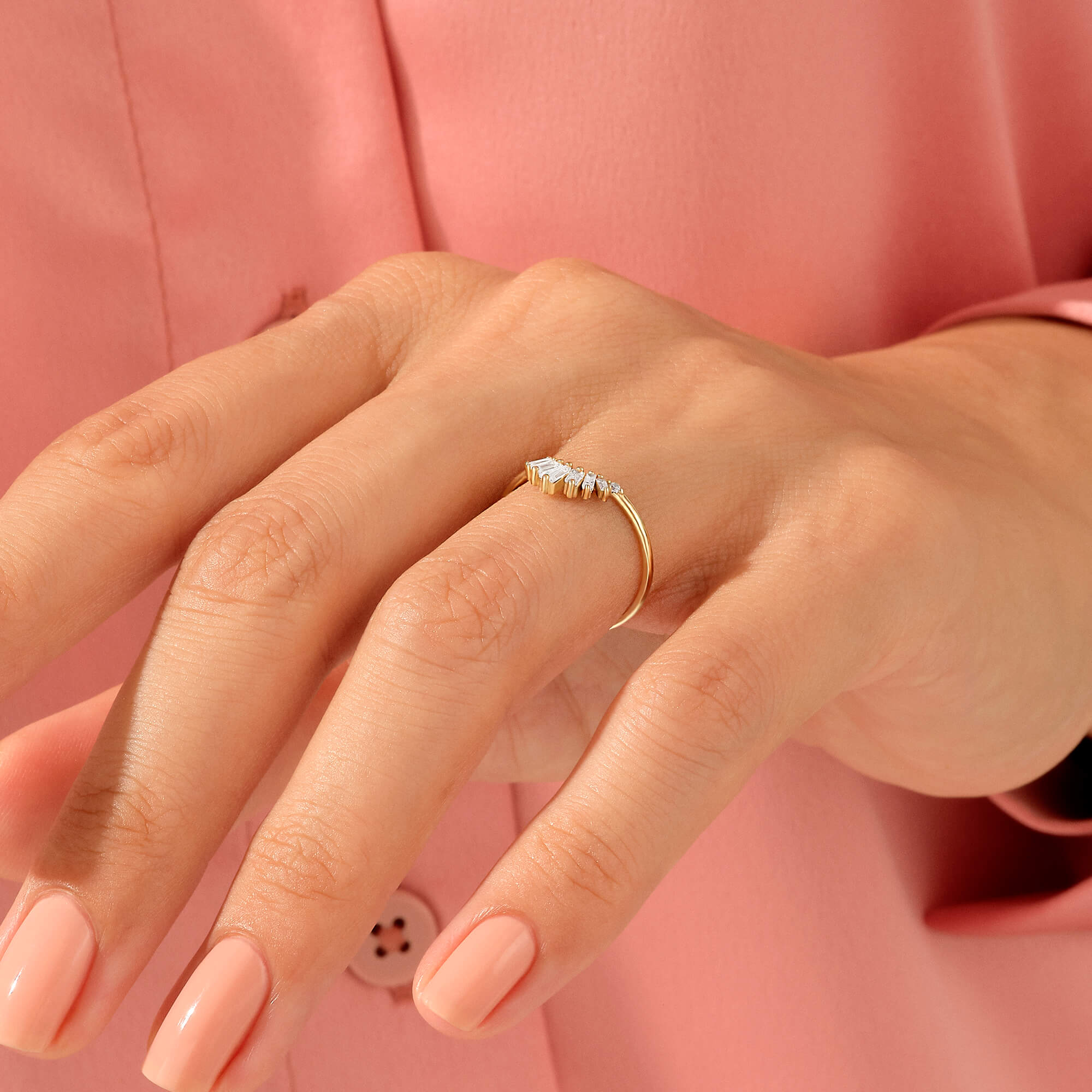 Sunburst Design Tapered Baguette Curve Stacking Ring in 14k Gold