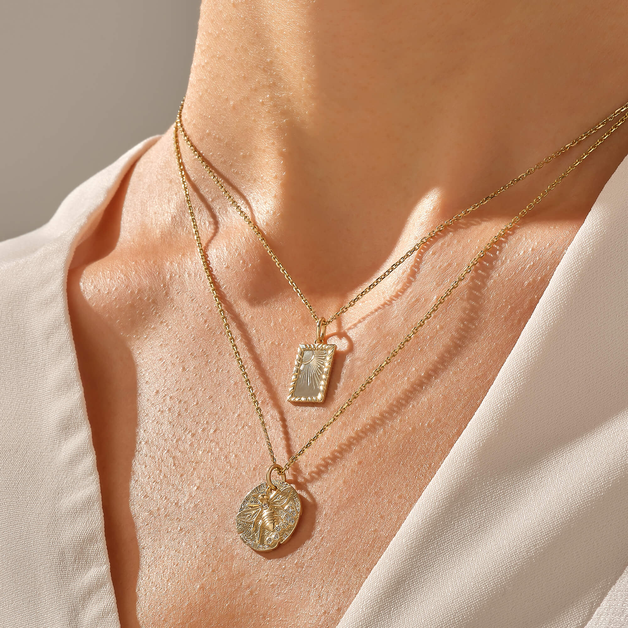 14k Real Gold Sun of Rays Engraved Rectangular Pendant for Women