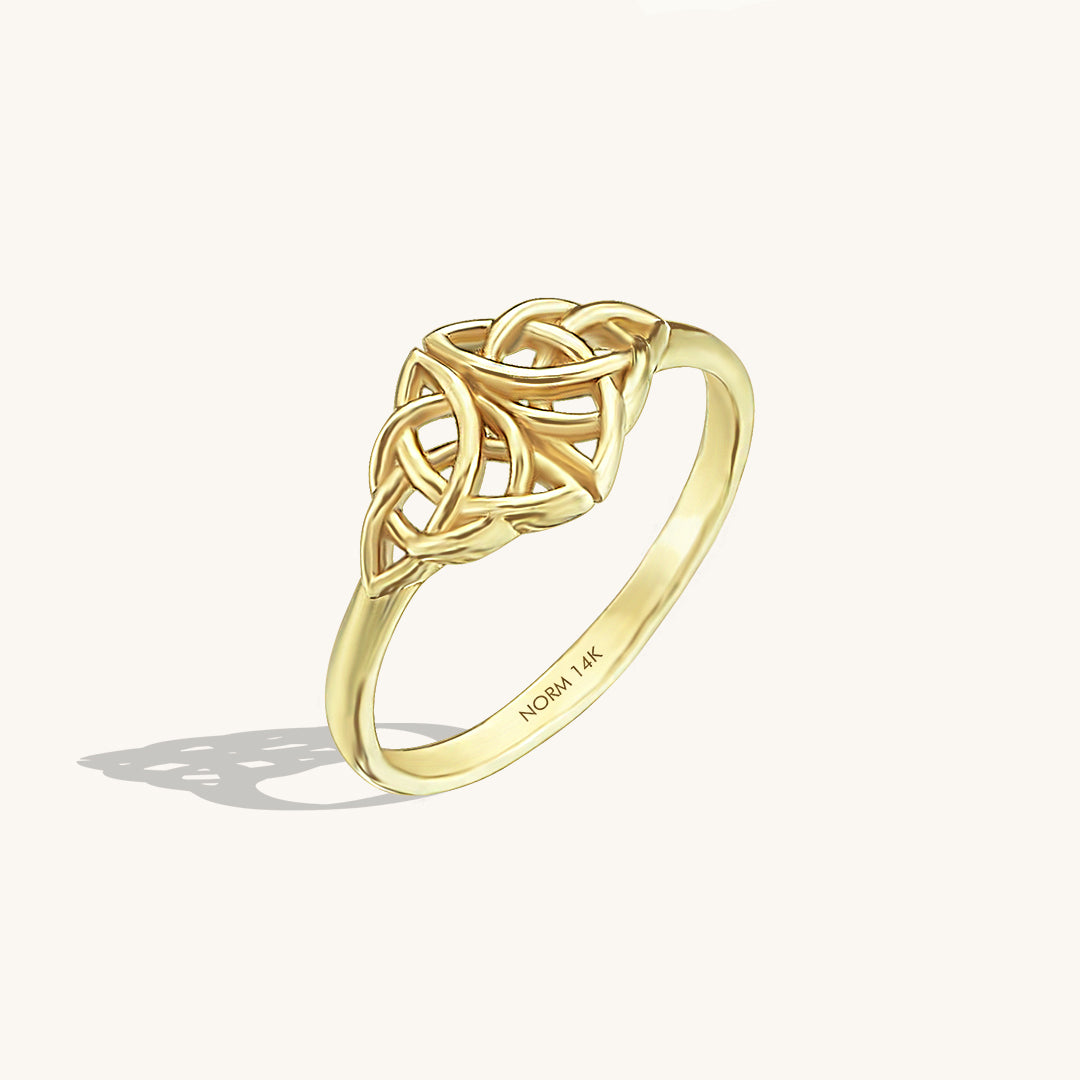 Women's Vintage Celtic Knot Statement Ring in Solid Gold