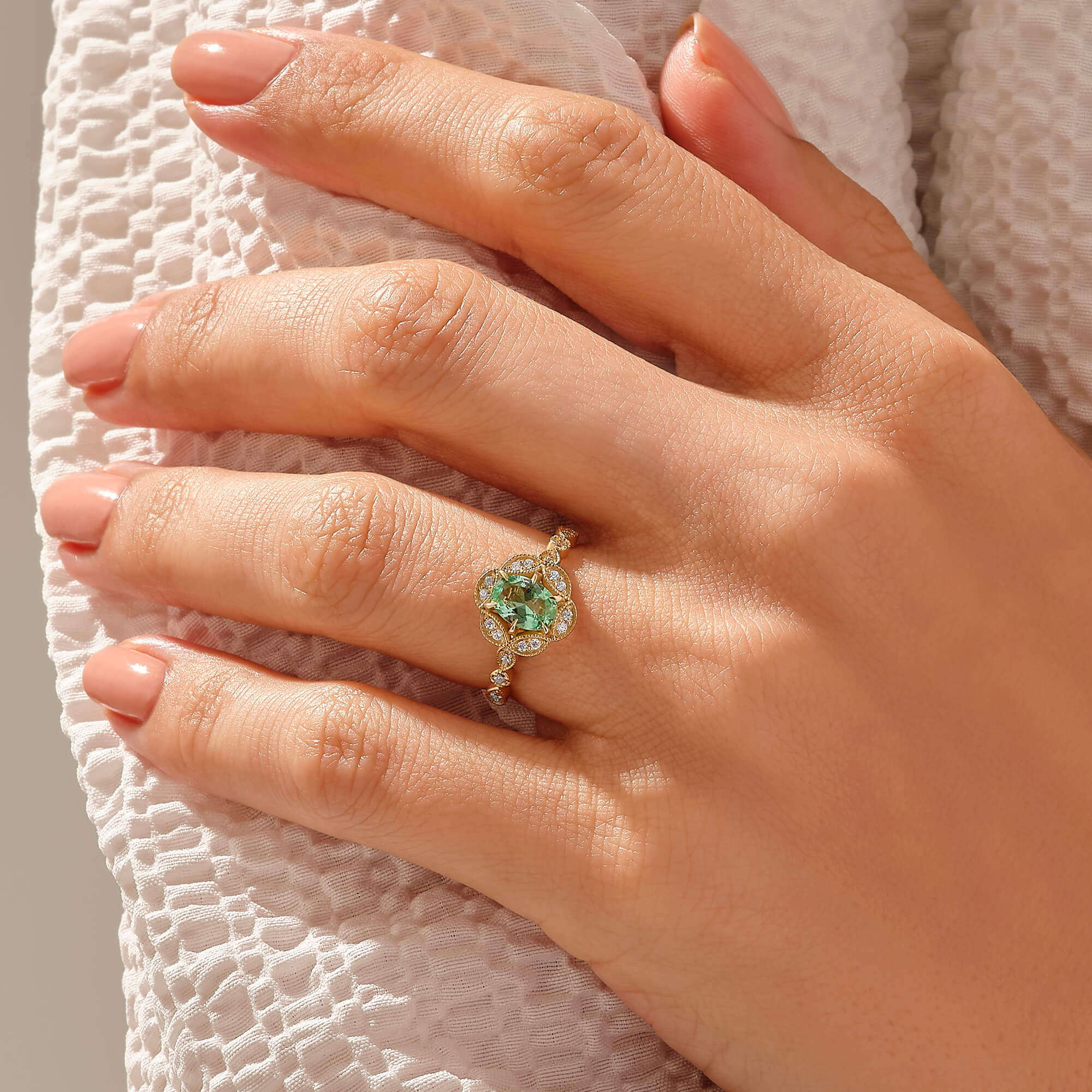 Women's Paraiba Tourmaline Engagement Ring in Gold - Vintage Design