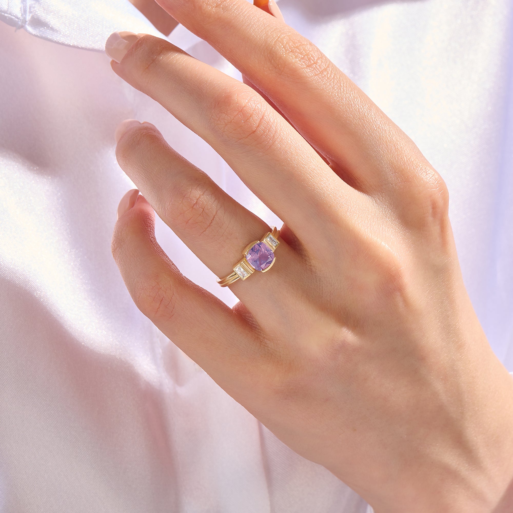 14K Solid Yellow Gold Art Deco Chalcedony Engagement Ring 