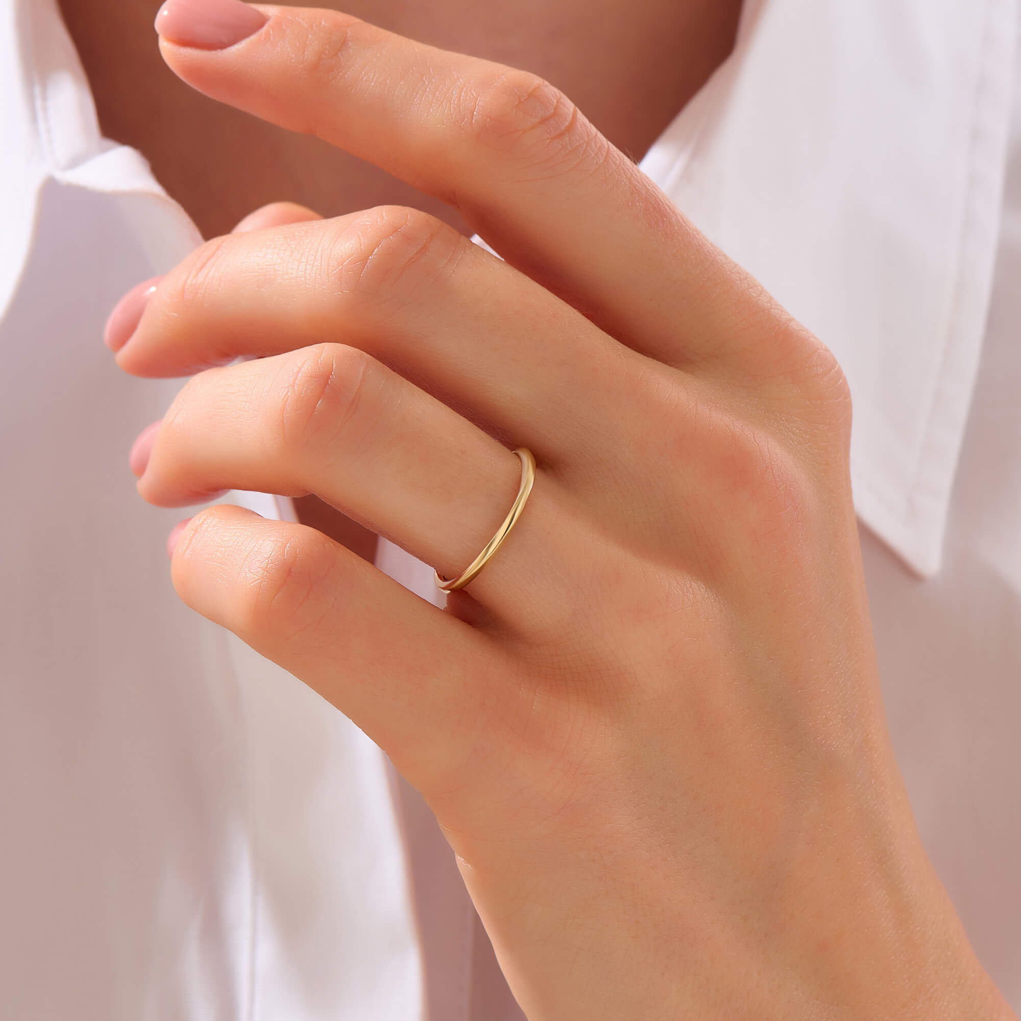 Women's Solid Gold Basic Thin Stacking Ring