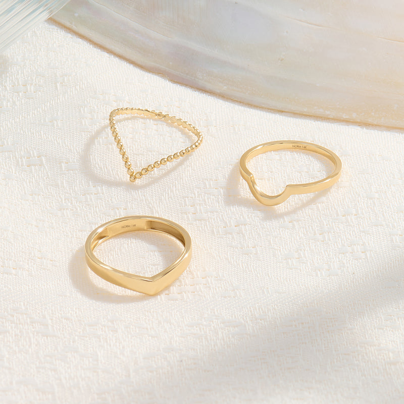 Bold Chevron Curve Ring in 14K Real Gold