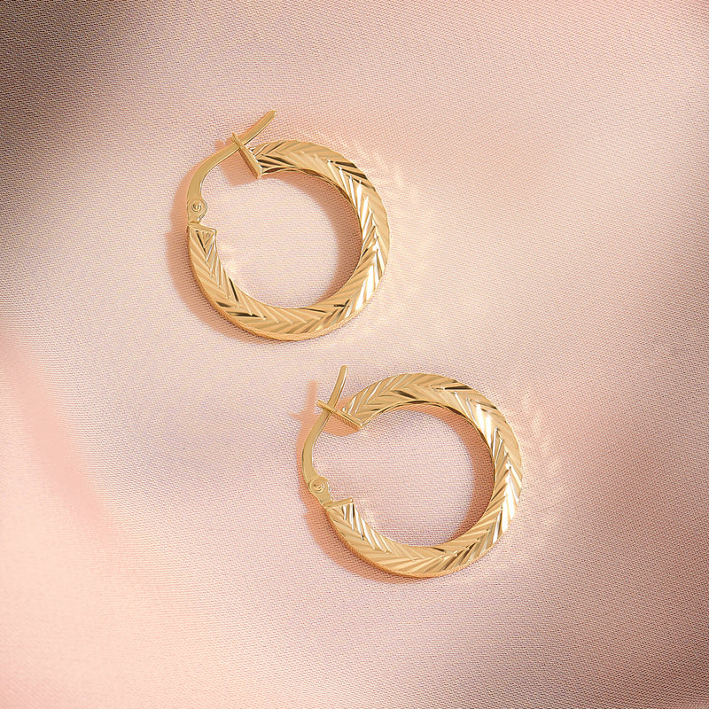 Diamond Cut Hoop Earrings in Gold