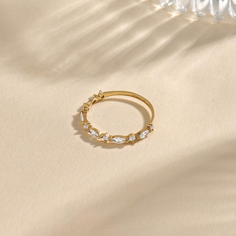 0.50 ctw Diamond Marquise Band Ring in 14K Gold