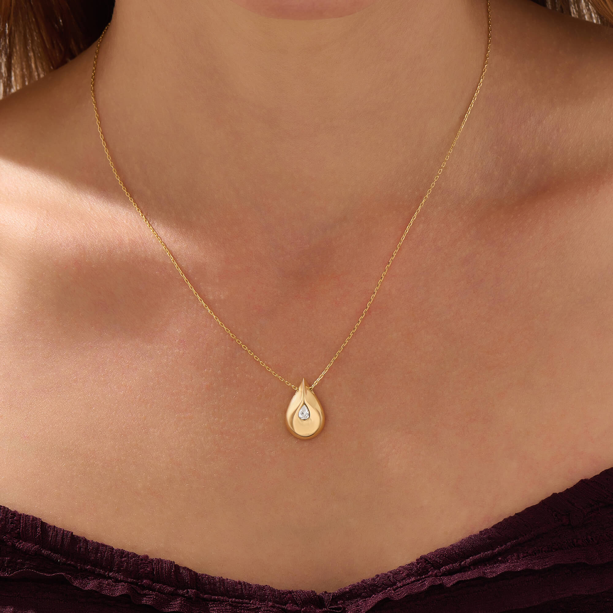 Women's Dome Teardrop Necklace in Gold Vermeil
