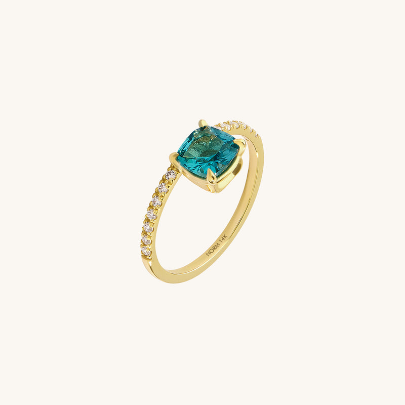 Cushion-Cut Arctic Green Hover Solitaire Ring in 14k Solid Gold