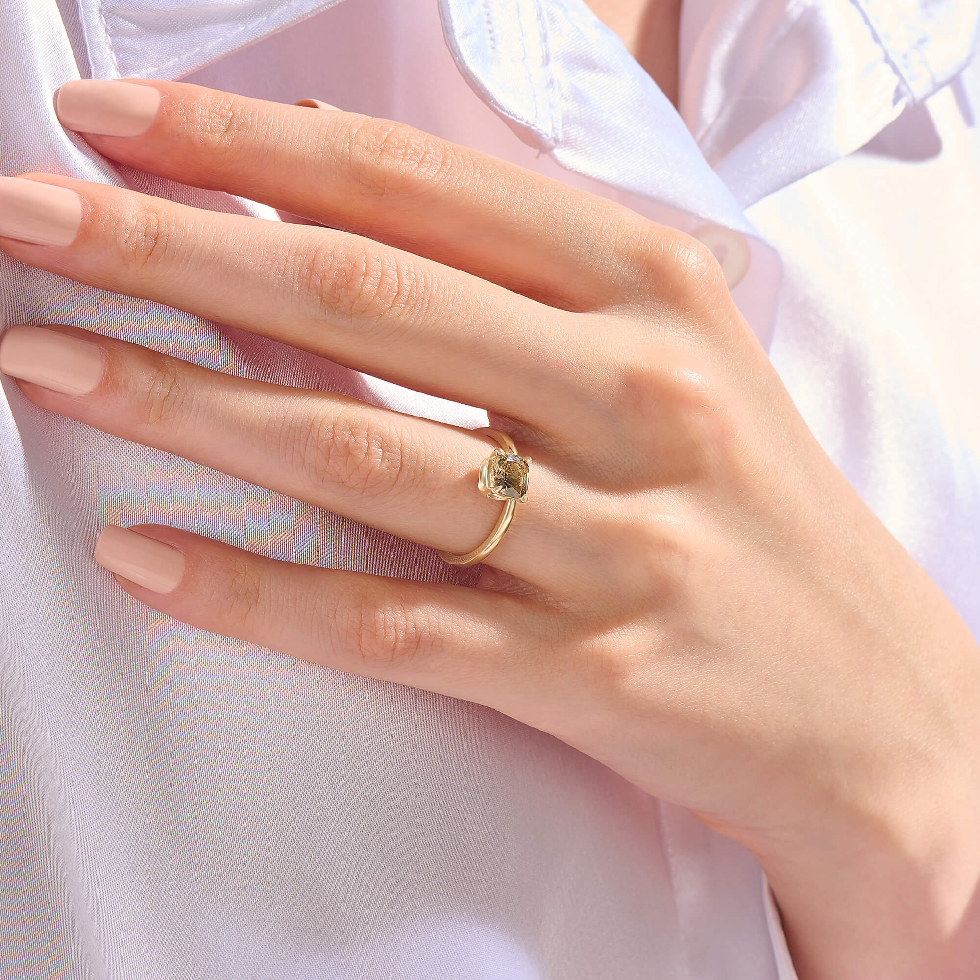 14k Solid Gold Cushion-Cut Smokey Gray Hover Ring