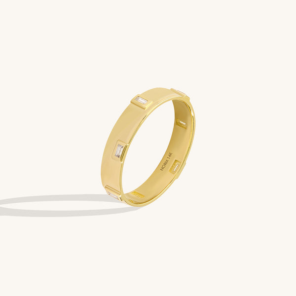 Inlay Baguette Wedding Band in Gold