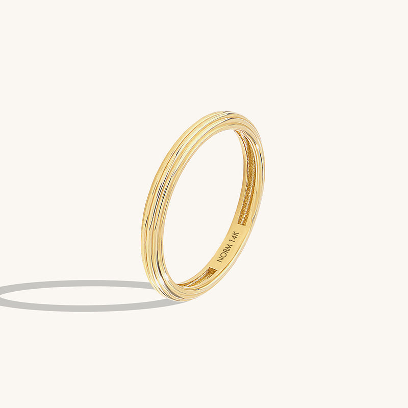 14K Solid Yellow Gold Linear Band Ring