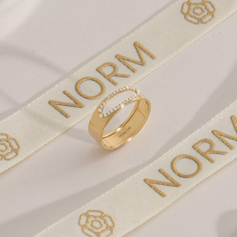 Lab-Grown Diamond Ellipse Hollow Band Ring in Real Yellow Gold