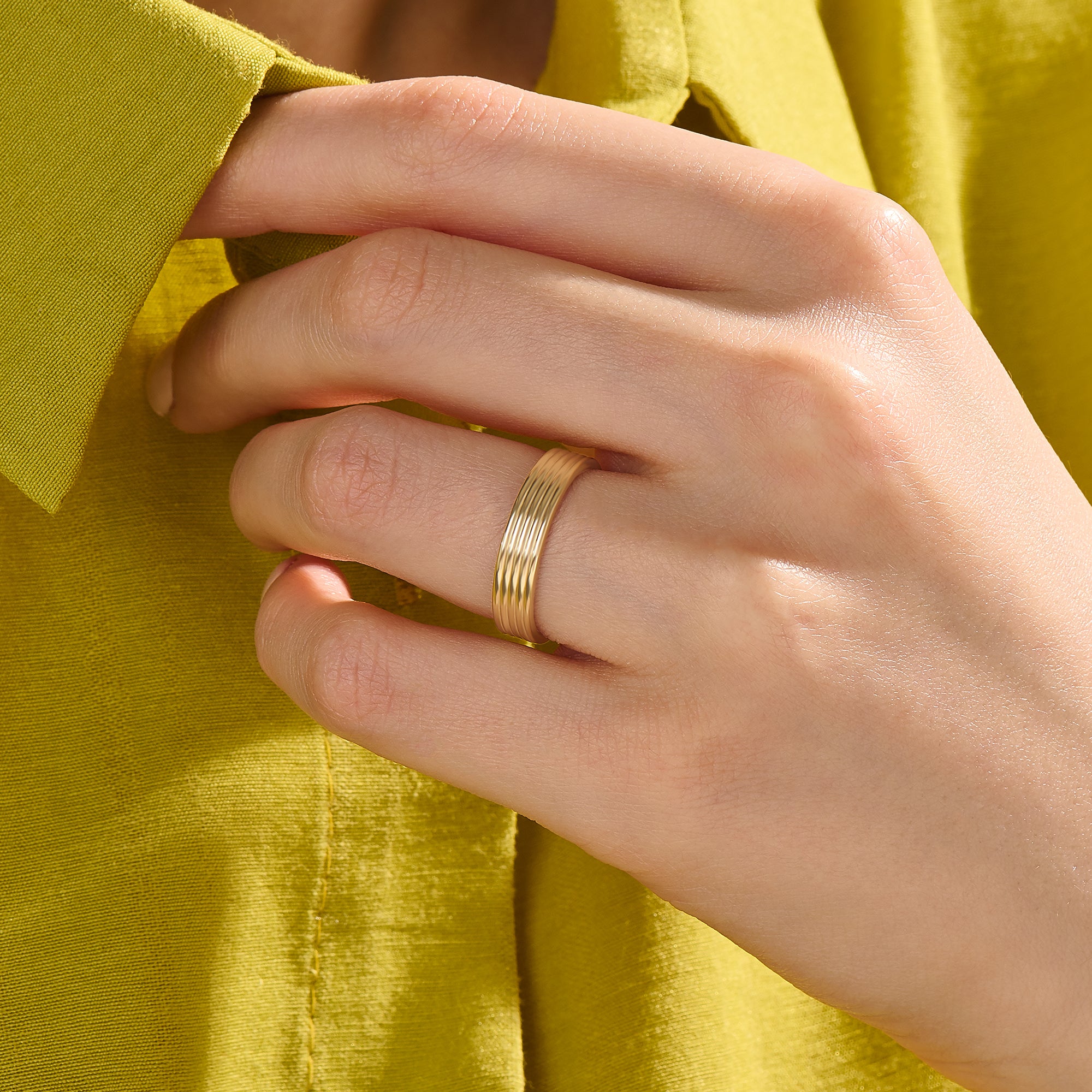 14K Real Gold 4mm Wedding Band Ring