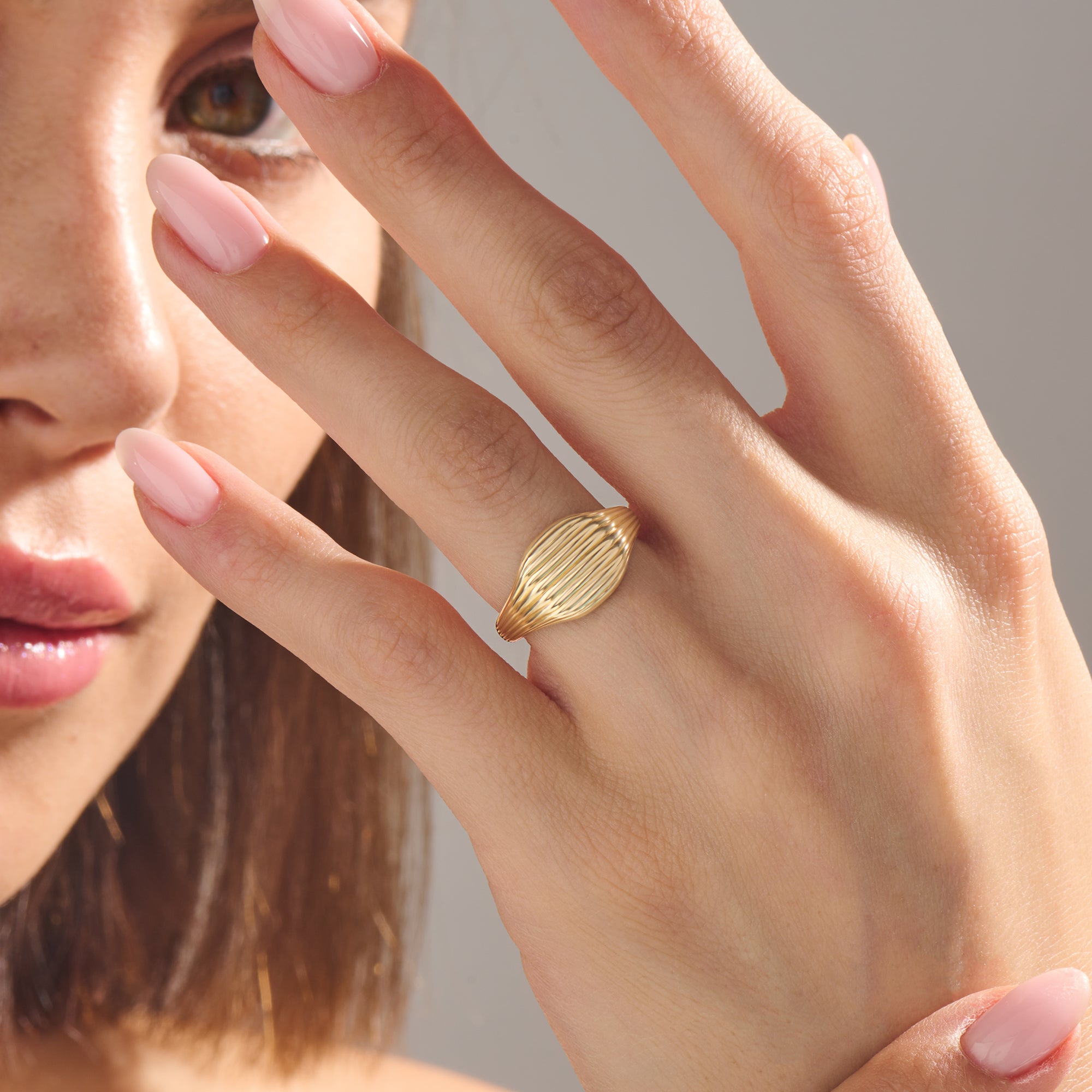 Women's Designer Signet Ring in 14K Gold